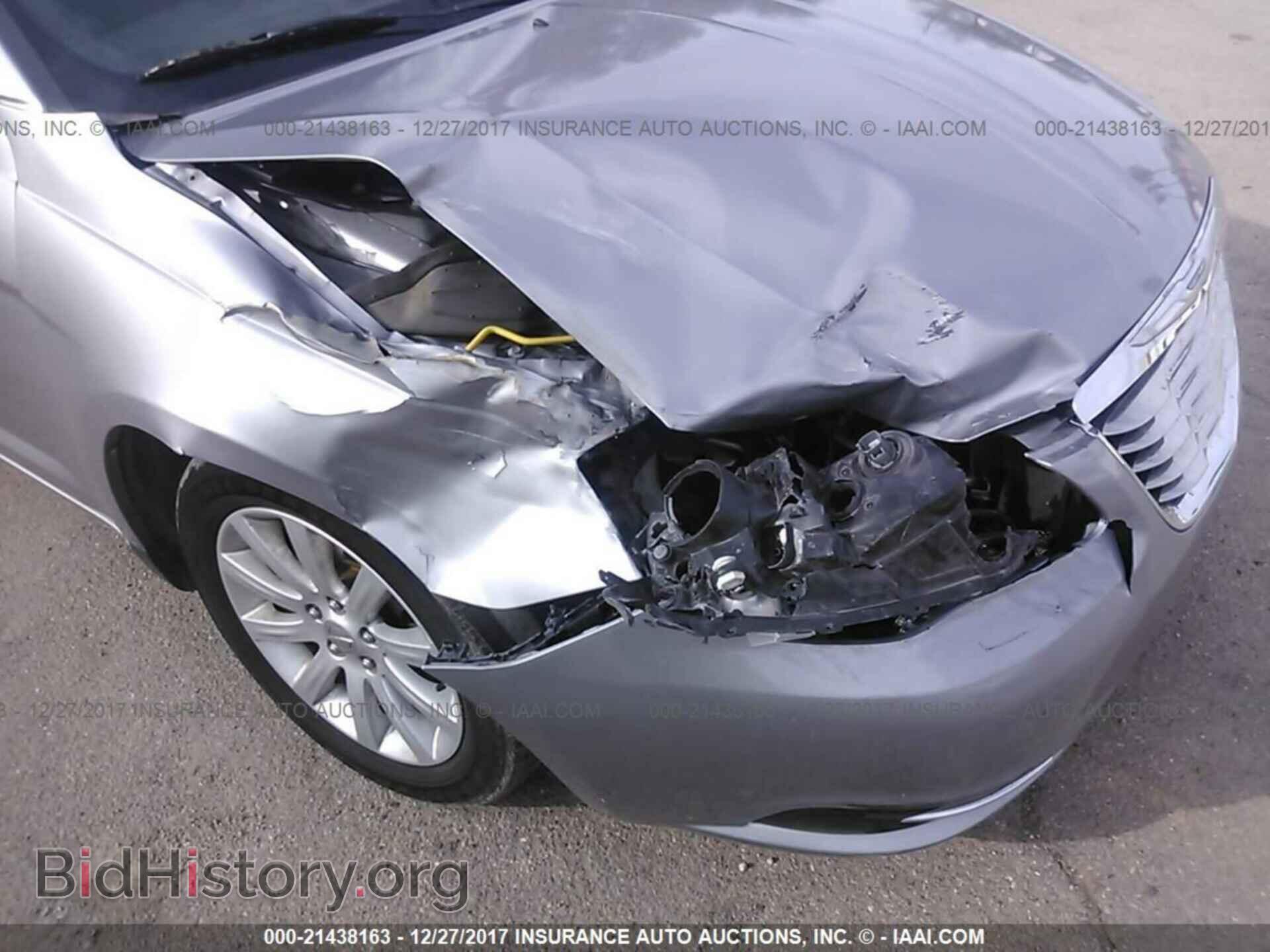 2013 Chrysler 200 - VIN: 1C3CCBBB8DN696280 - Photo 6