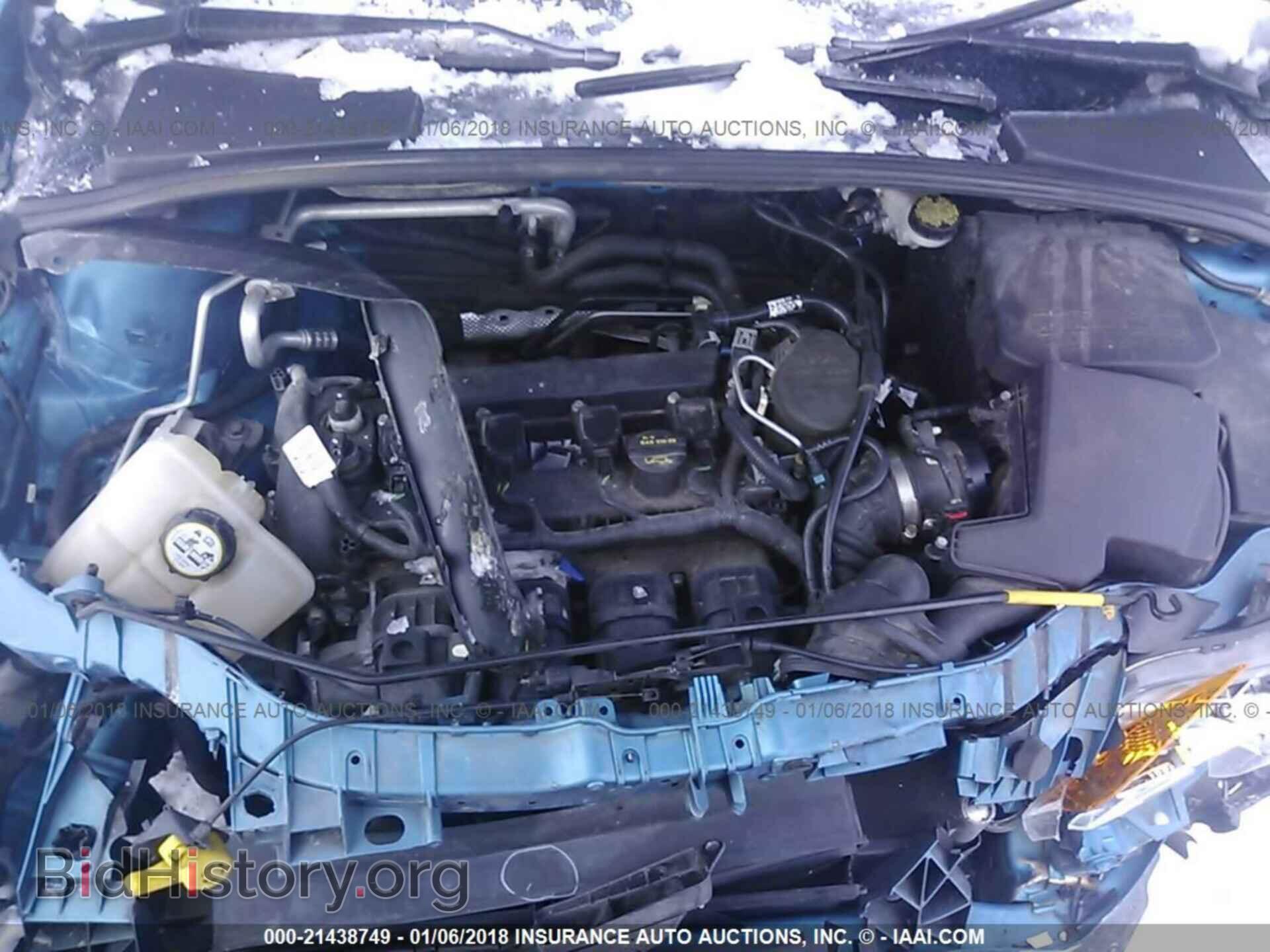 2012 Ford Focus - VIN: 1FAHP3H27CL405593 - Photo 10