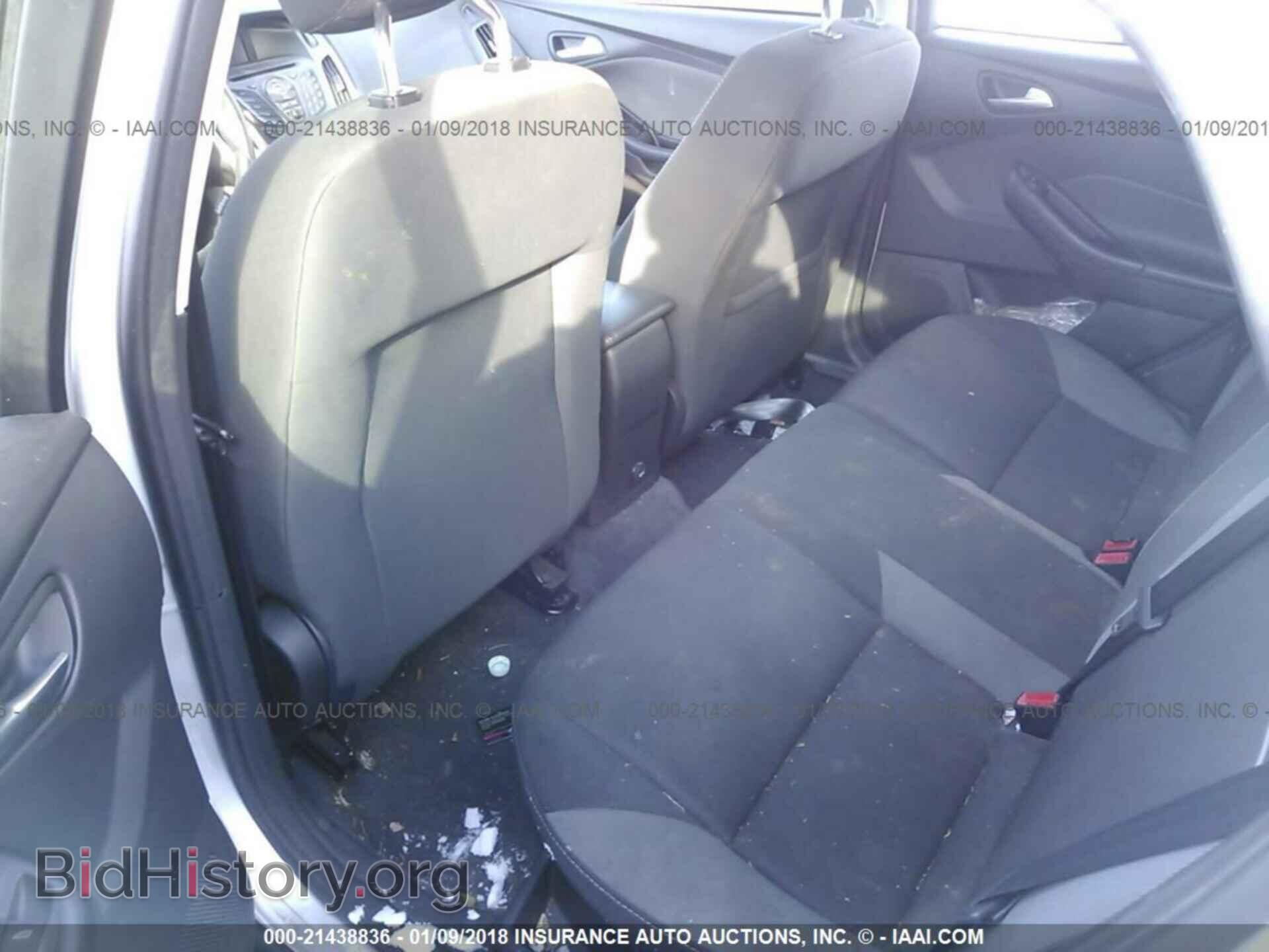 2012 Ford Focus - VIN: 1FAHP3K27CL253372 - Photo 8
