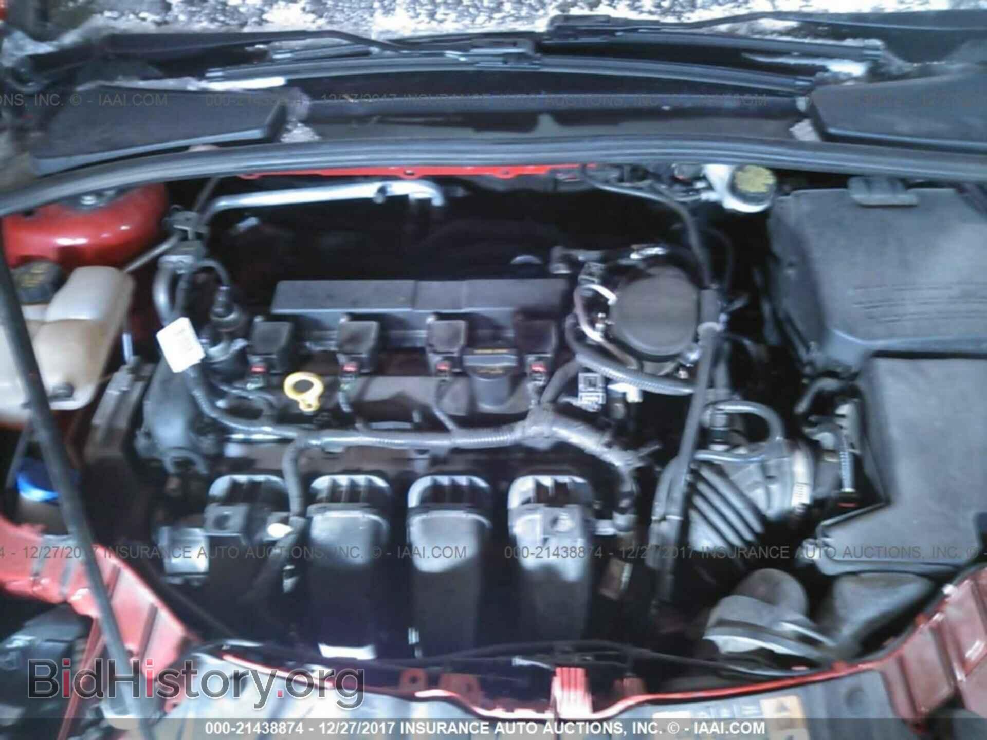 2014 Ford Focus - VIN: 1FADP3F20EL323502 - Photo 10