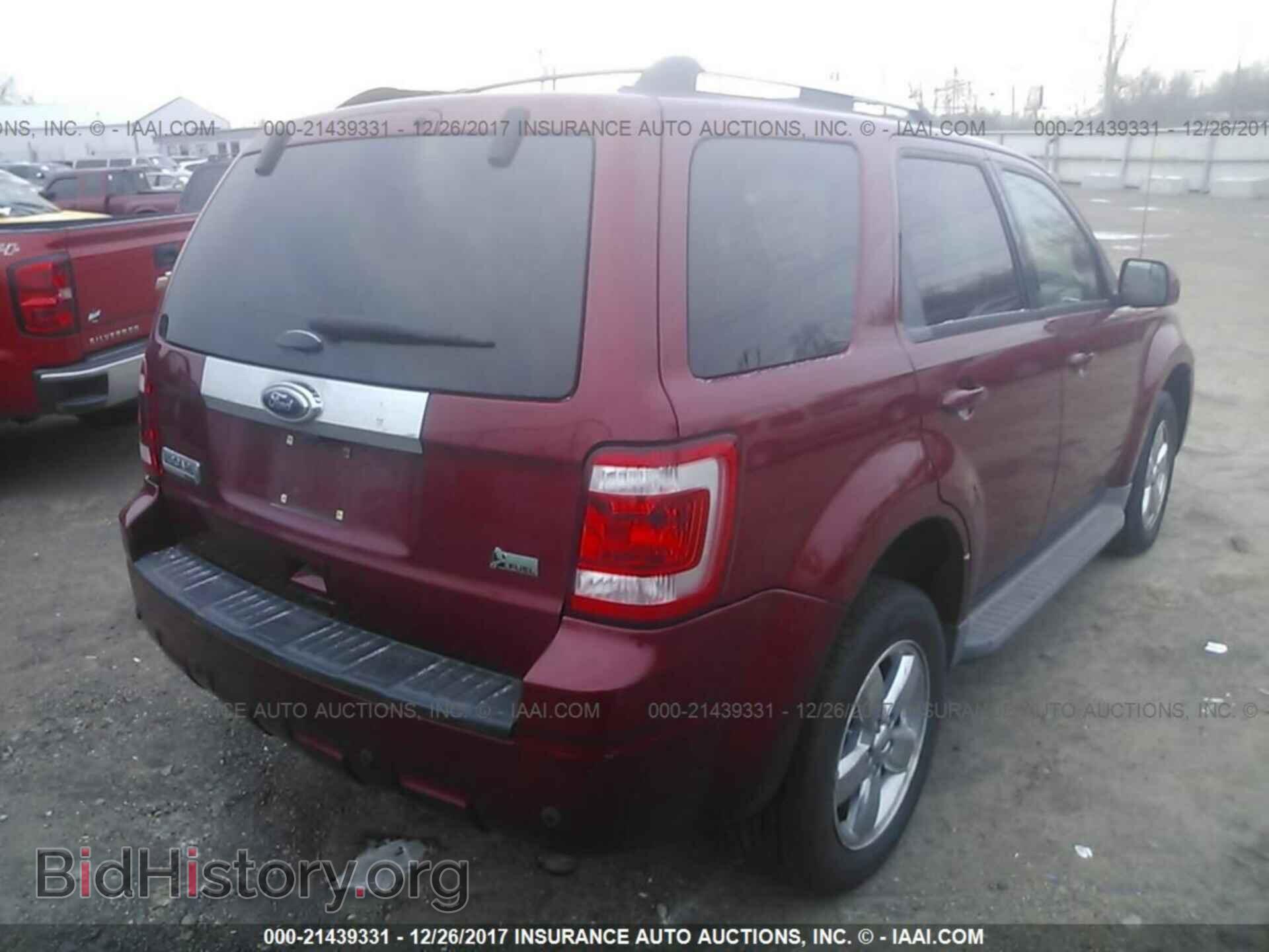 2011 Ford Escape - VIN: 1FMCU9EG6BKB28774 - Photo 4