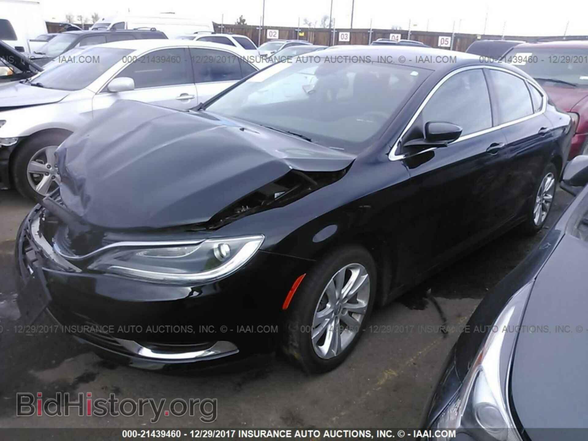 2015 Chrysler 200 - VIN: 1C3CCCAB7FN683191 - Фото 2