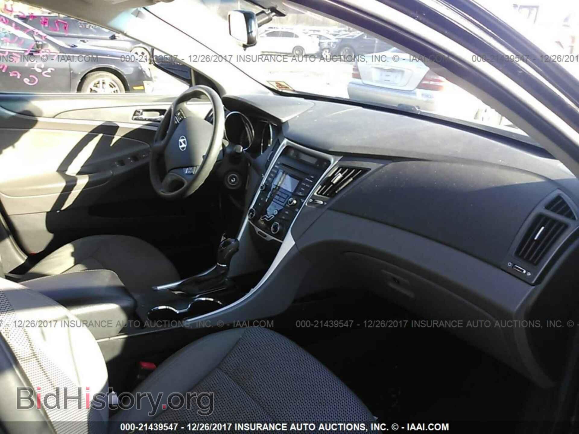 2012 Hyundai Sonata - VIN: 5NPEB4AC5CH482925 - Фото 5