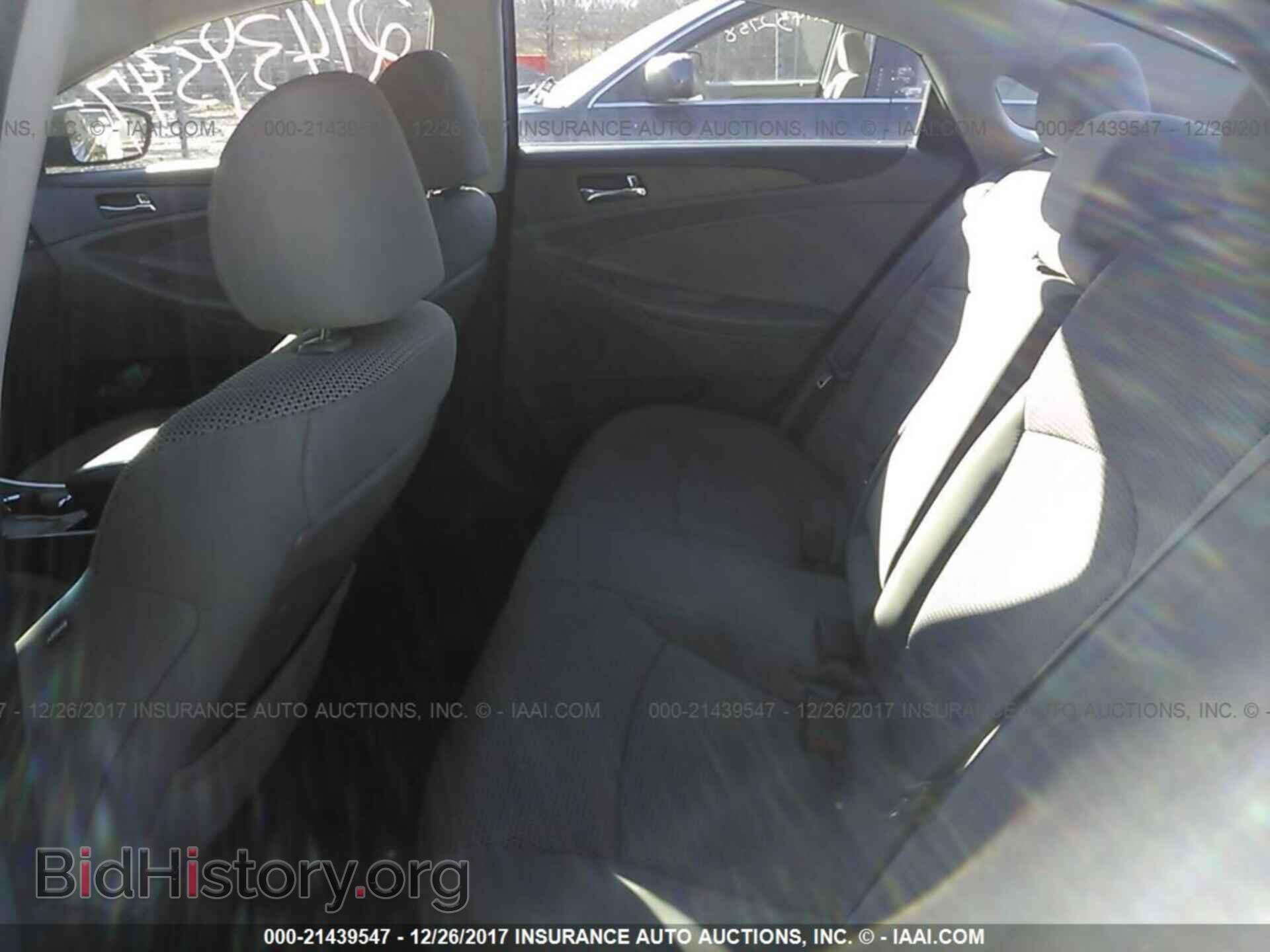 2012 Hyundai Sonata - VIN: 5NPEB4AC5CH482925 - Фото 8