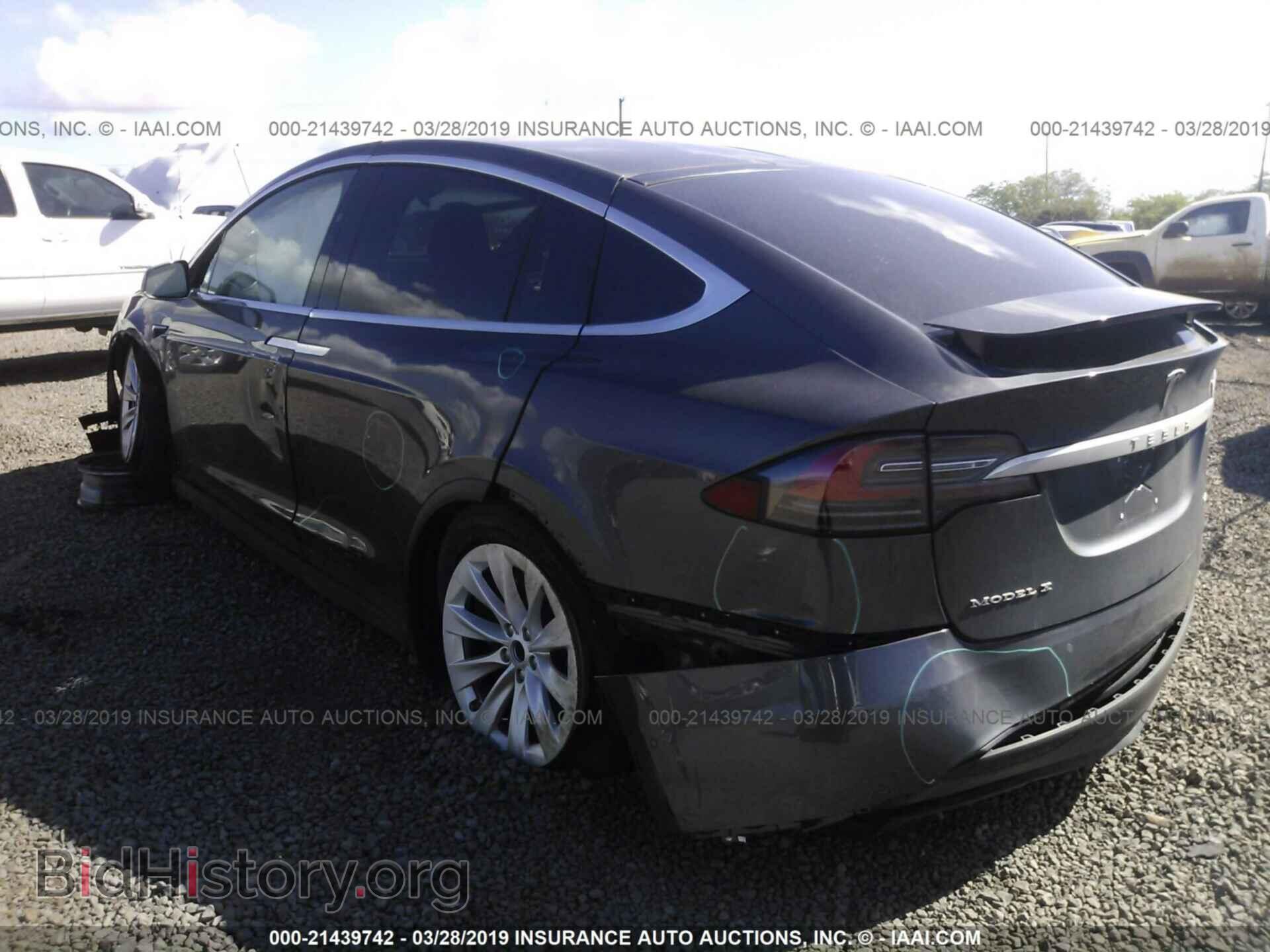 2017 TESLA MODEL X - VIN: 5YJXCBE22HF046132 - Photo 3