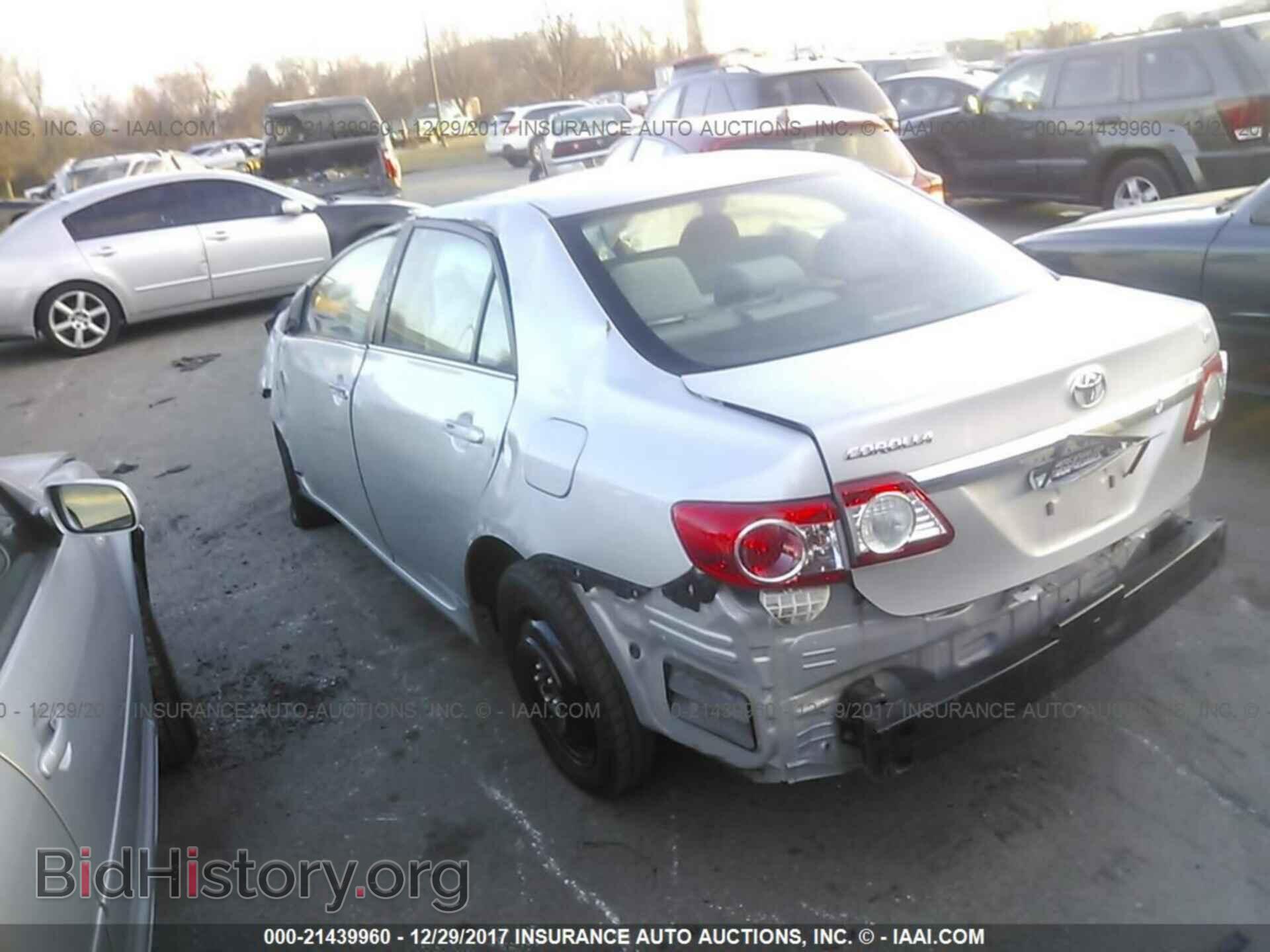 2013 Toyota Corolla - VIN: 2T1BU4EE0DC980110 - Фото 3