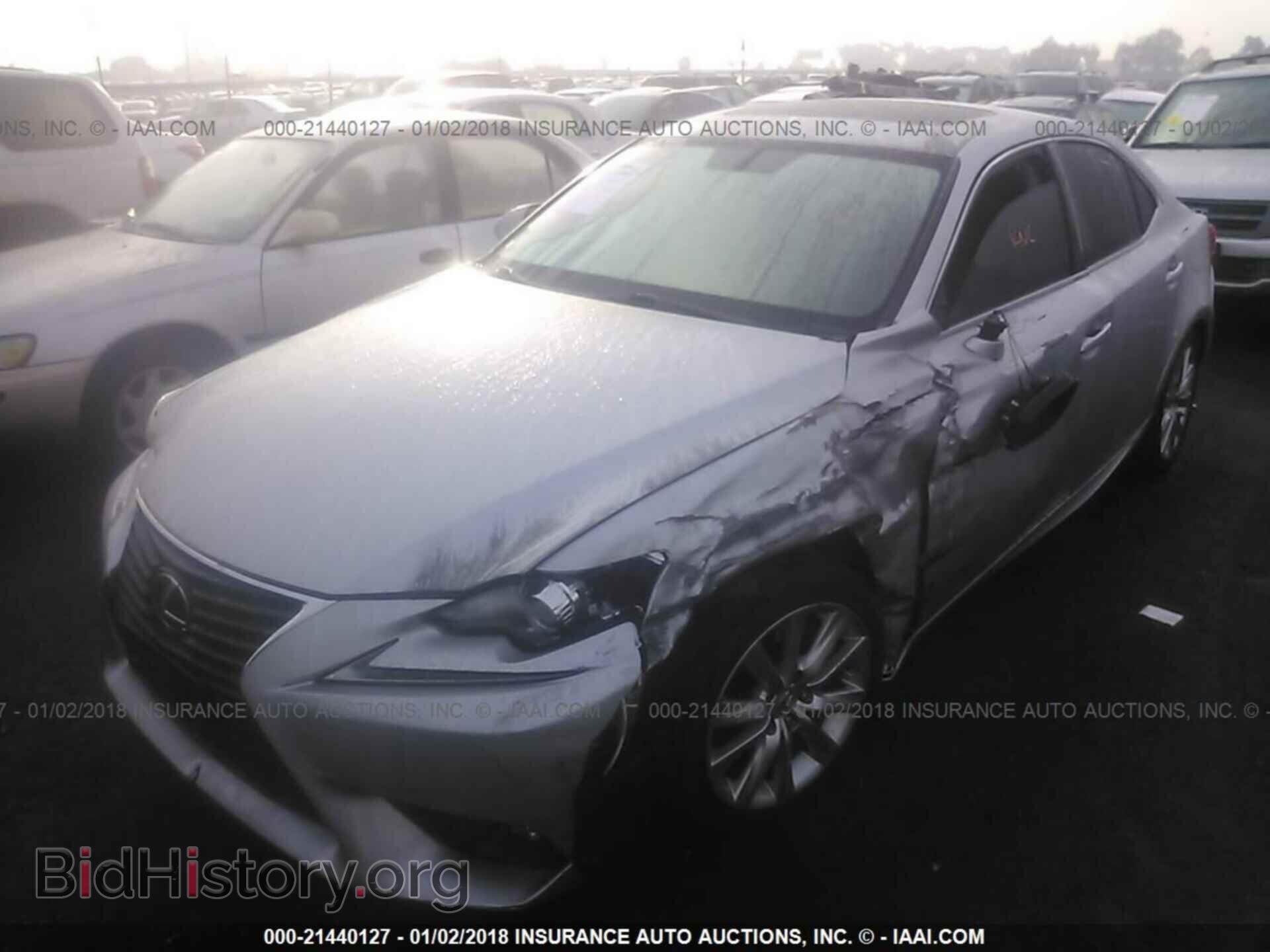 2016 Lexus Is - VIN: JTHBA1D21G5013231 - Фото 2