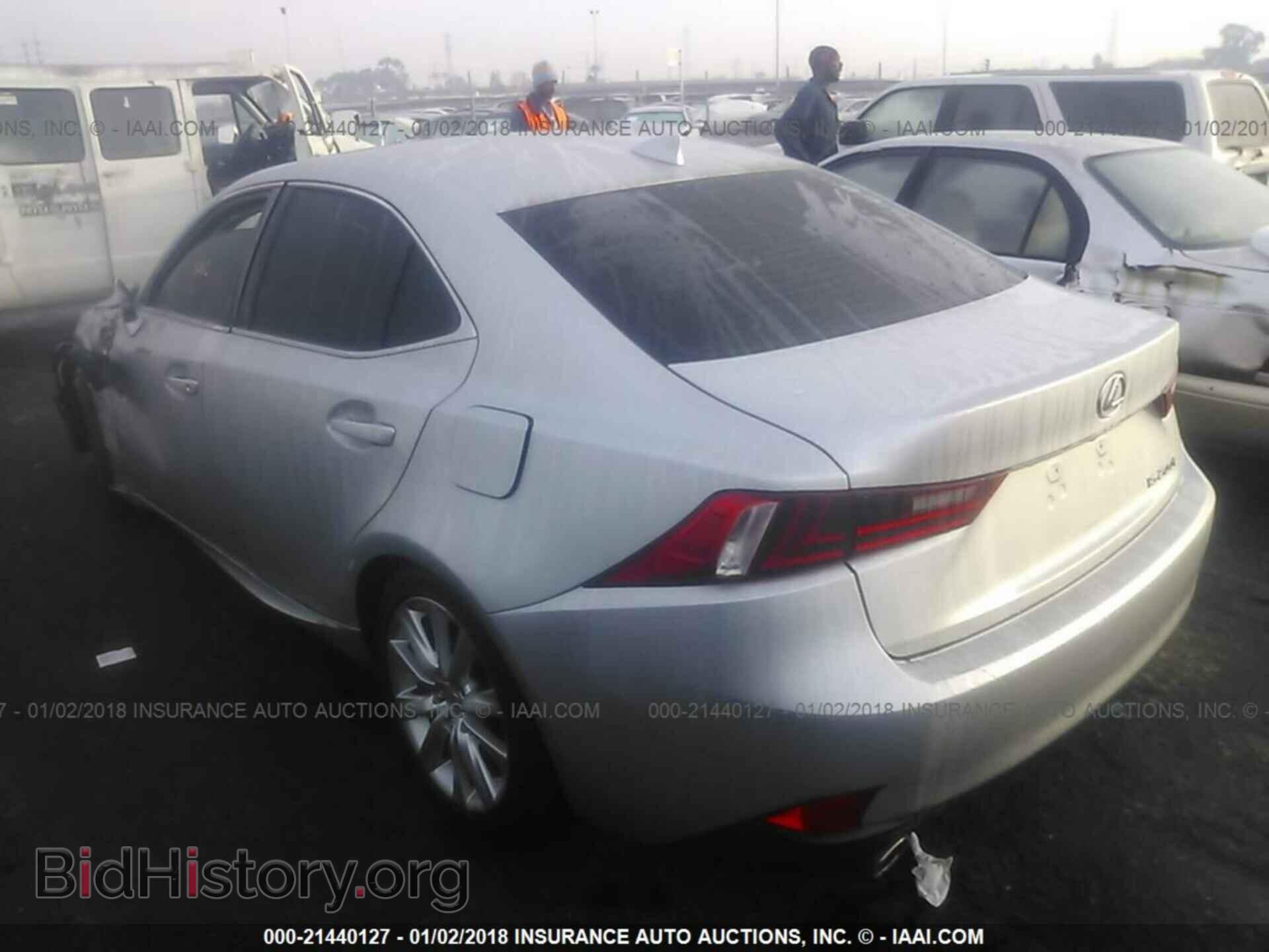 2016 Lexus Is - VIN: JTHBA1D21G5013231 - Фото 3