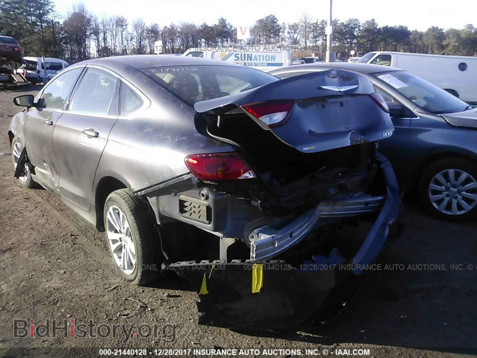 2015 Chrysler 200 - VIN: 1C3CCCAB8FN632914 - Photo 6