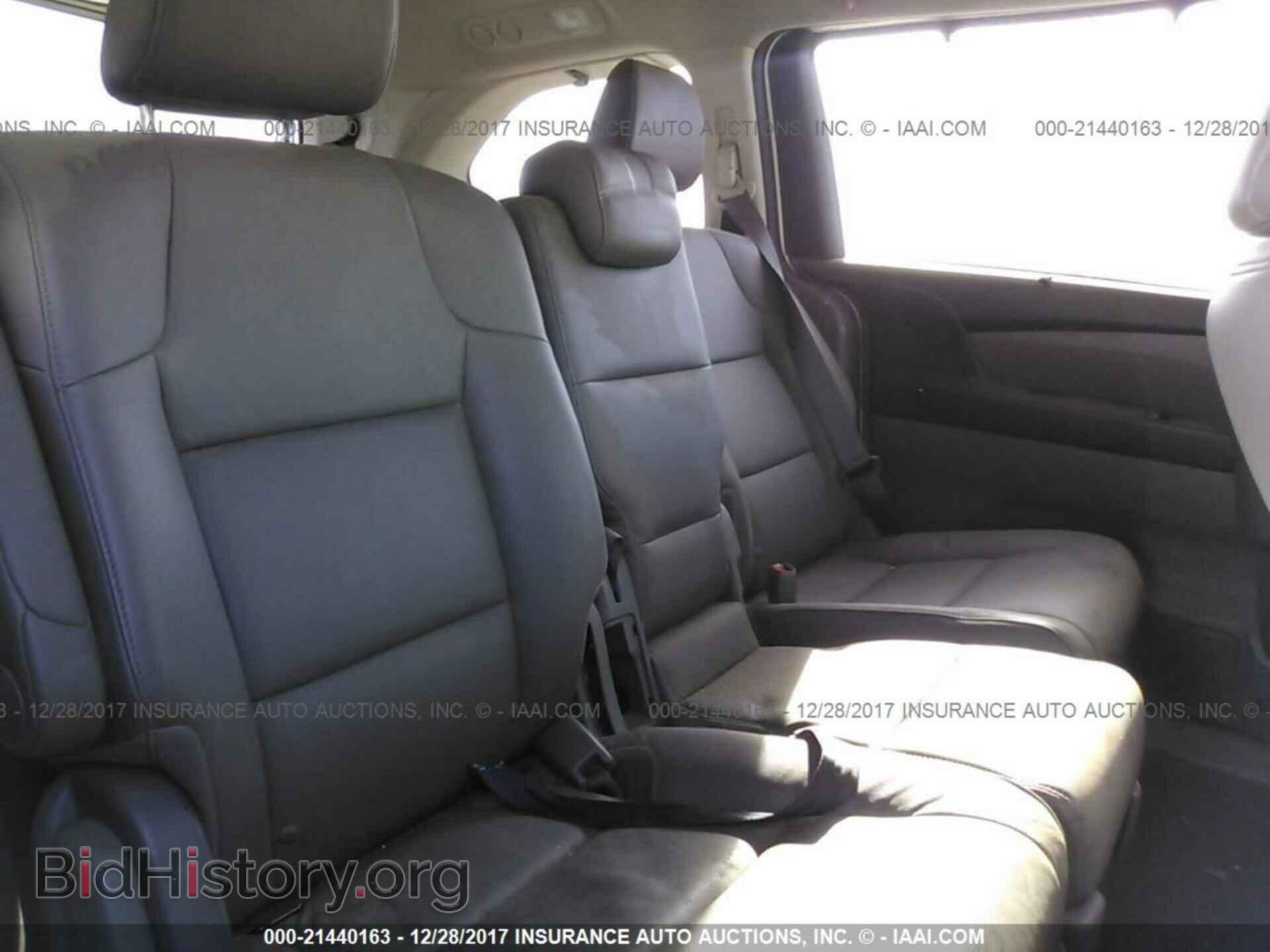 2014 Honda Odyssey - VIN: 5FNRL5H69EB017974 - Фото 8
