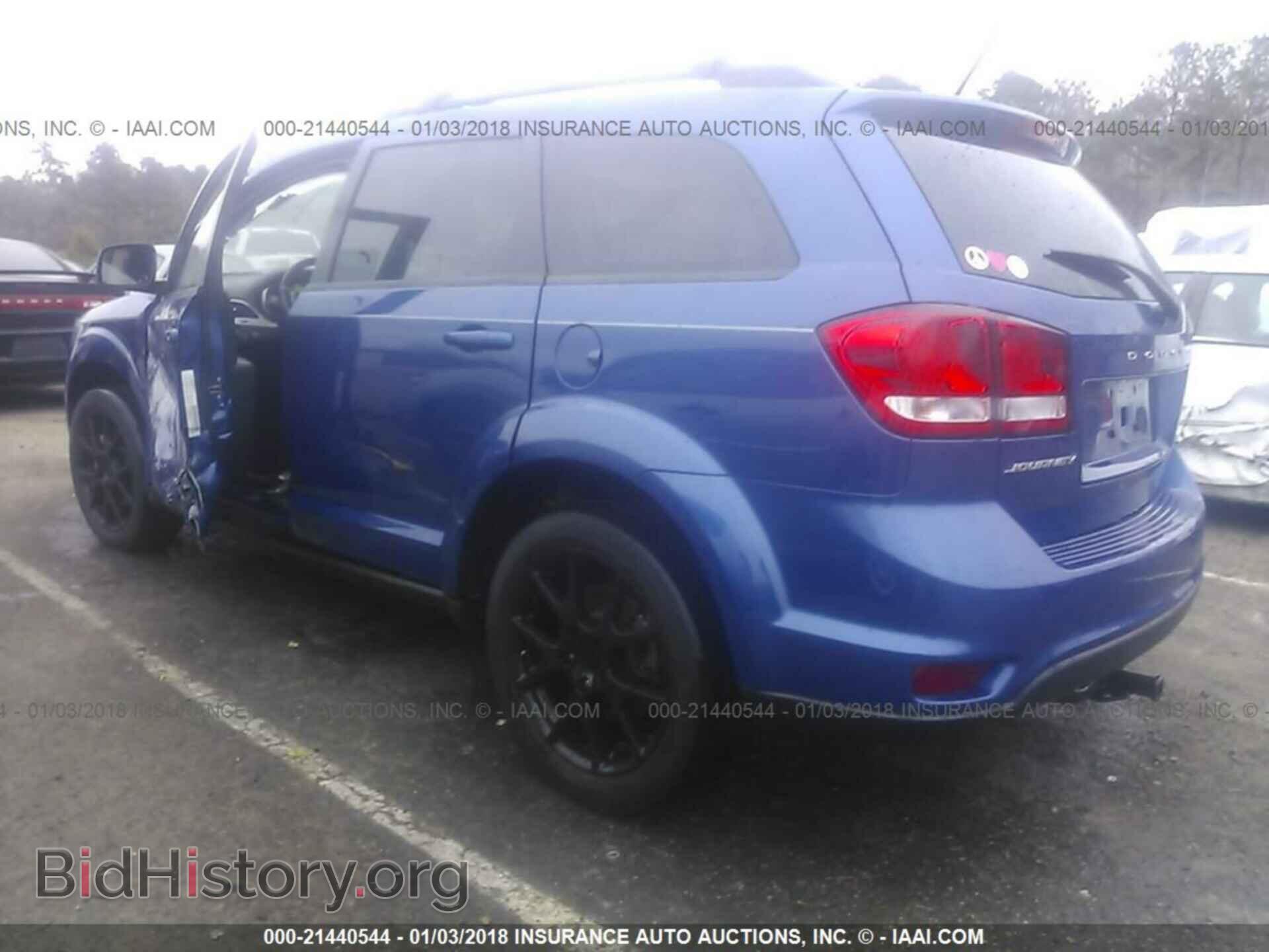 2015 Dodge Journey - VIN: 3C4PDCBB4FT532575 - Photo 3