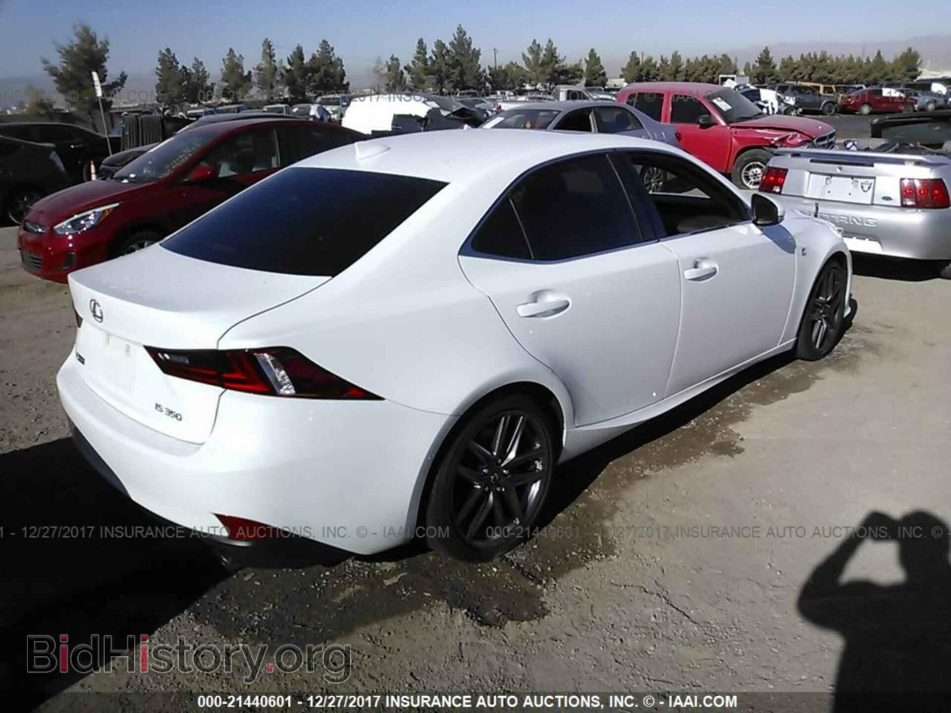 2016 Lexus Is - VIN: JTHBE1D26G5026626 - Фото 4