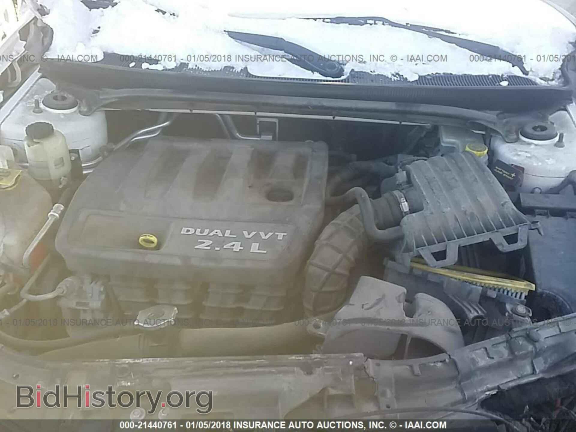 2011 Chrysler 200 - VIN: 1C3BC1FB6BN500527 - Photo 10