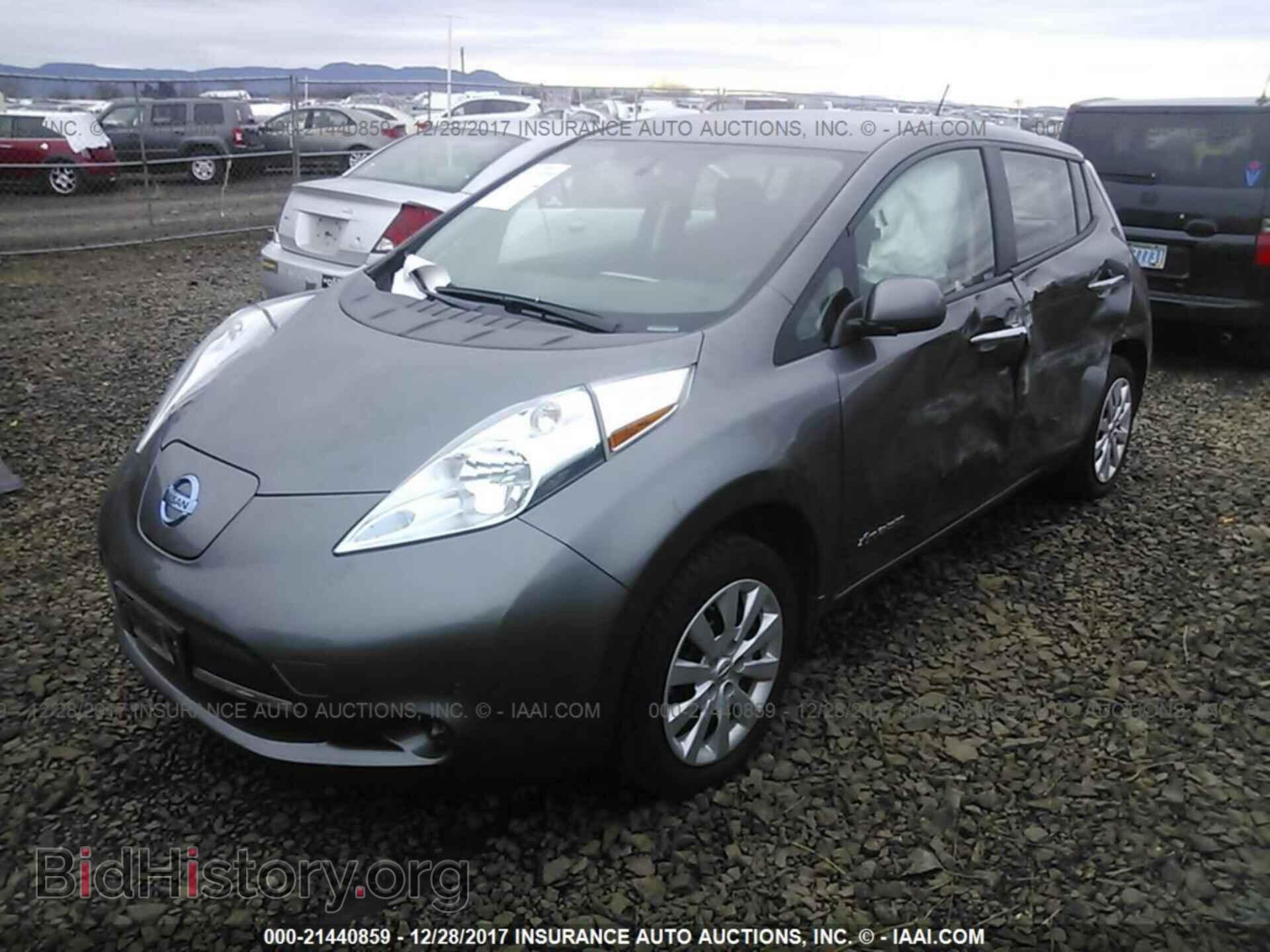 2015 Nissan Leaf - VIN: 1N4AZ0CP2FC322994 - Фото 2