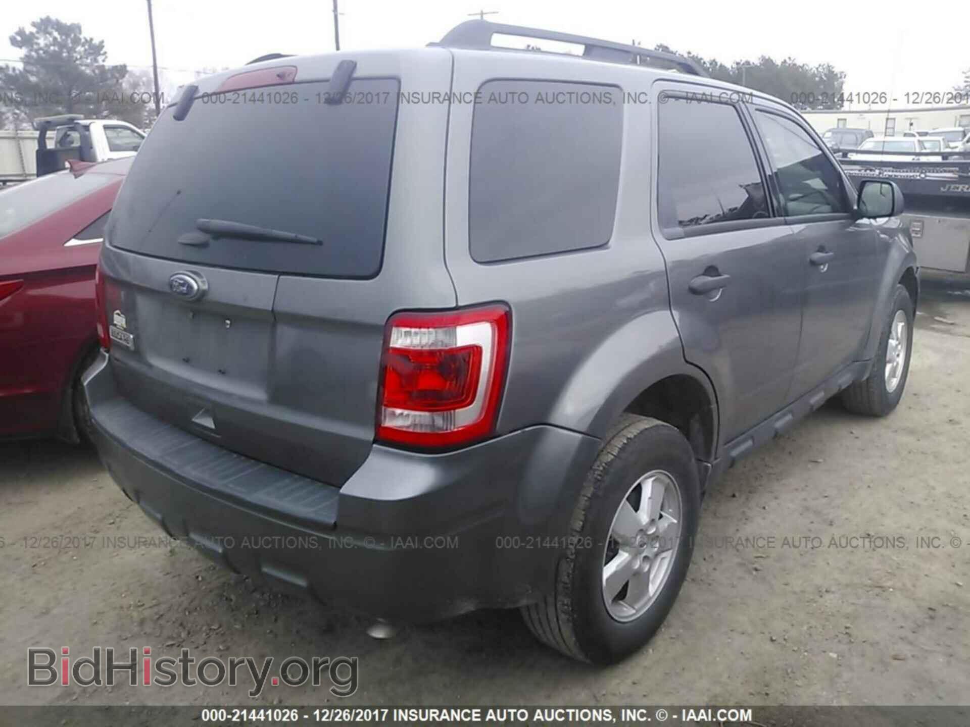 2012 Ford Escape - VIN: 1FMCU0D72CKA88062 - Photo 4