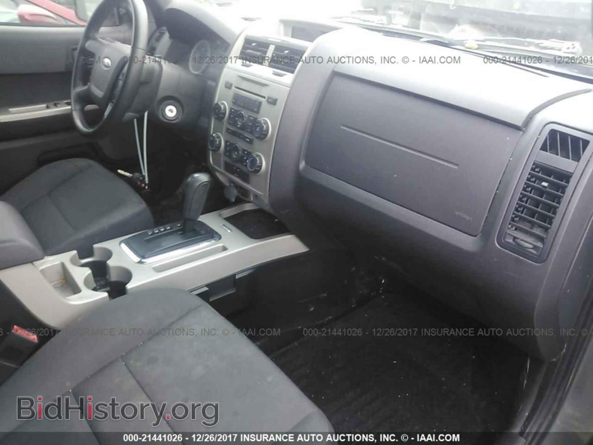 2012 Ford Escape - VIN: 1FMCU0D72CKA88062 - Photo 5