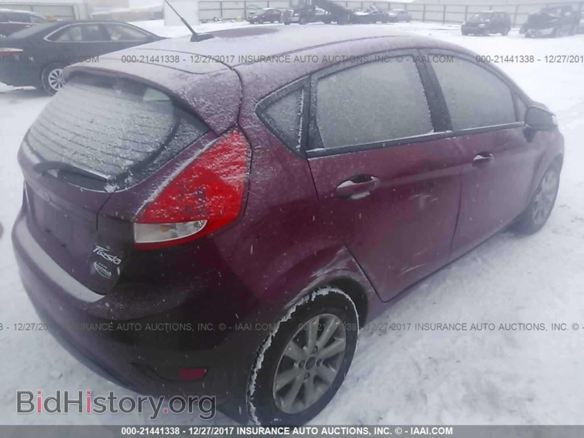 2011 Ford Fiesta - VIN: 3FADP4EJ7BM159870 - Фото 4