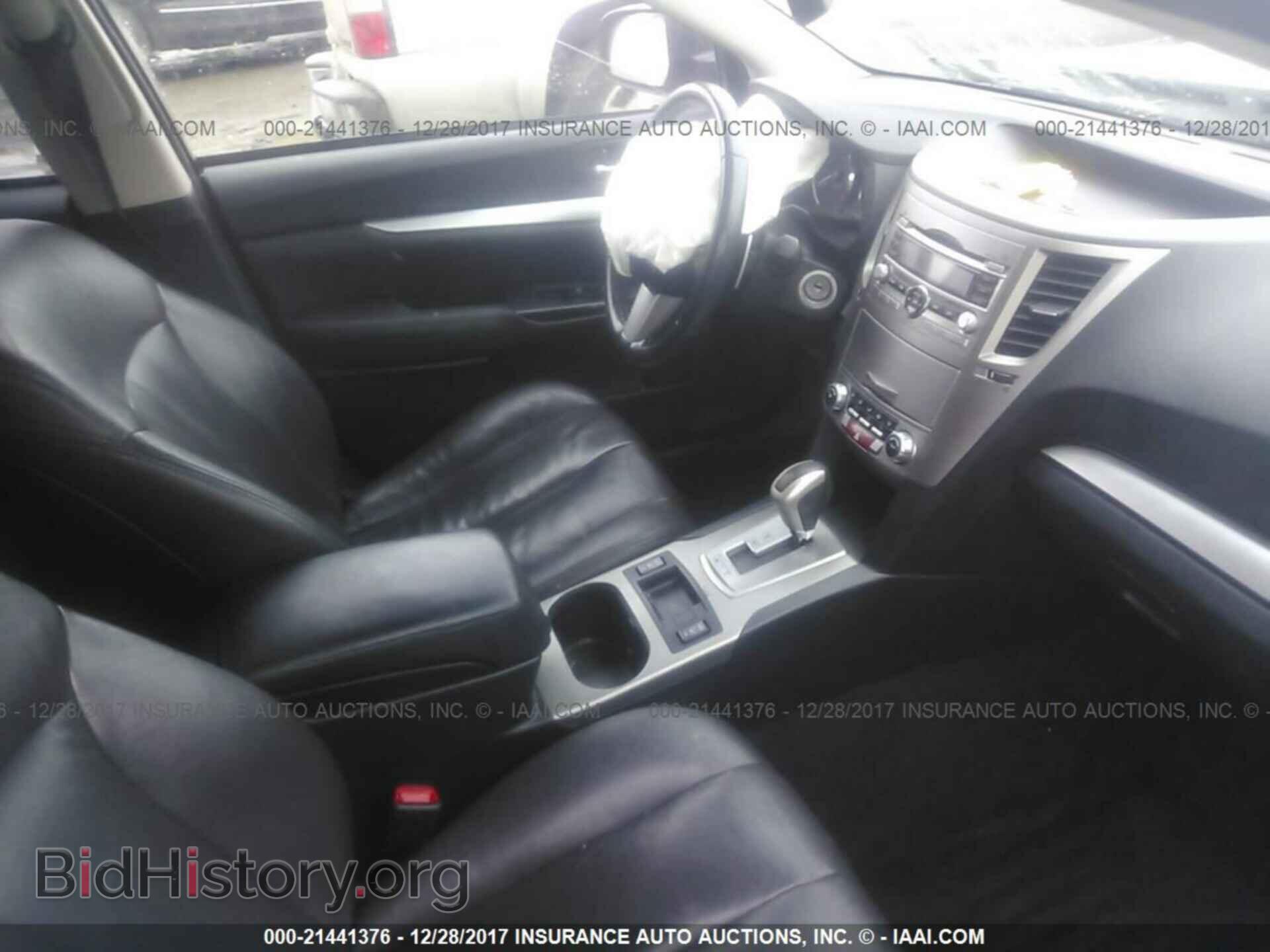 2011 Subaru Outback - VIN: 4S4BRBGC2B3320122 - Фото 5