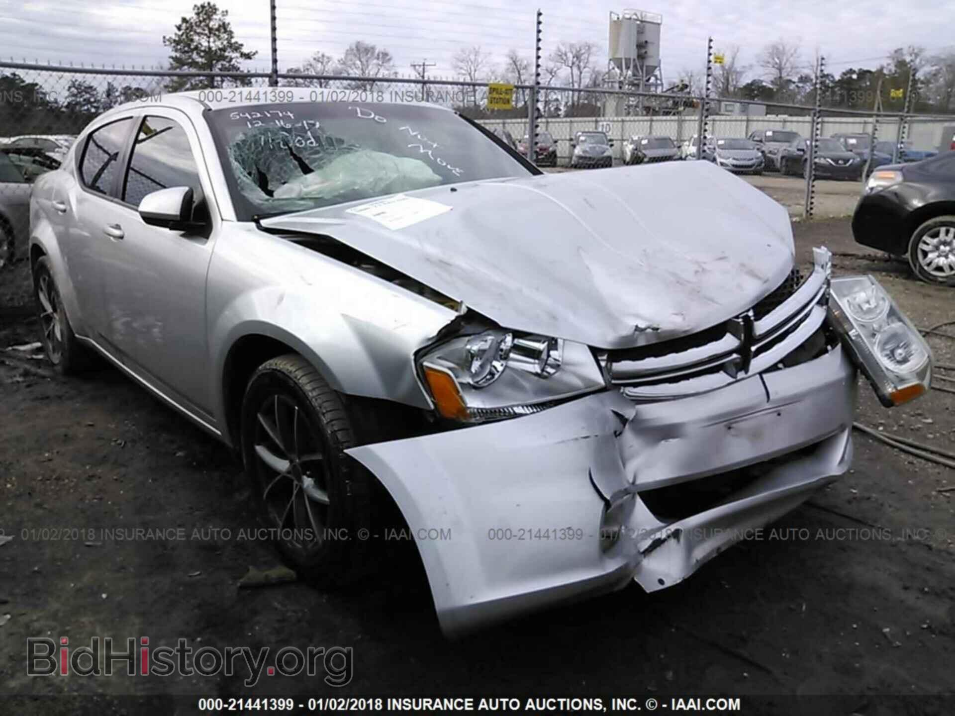 Photo 1B3BD1FB8BN542174 - Dodge Avenger 2011