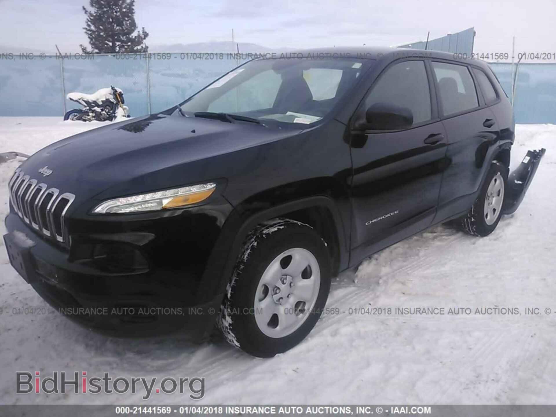 2017 Jeep Cherokee - VIN: 1C4PJMAB3HW530992 - Photo 2