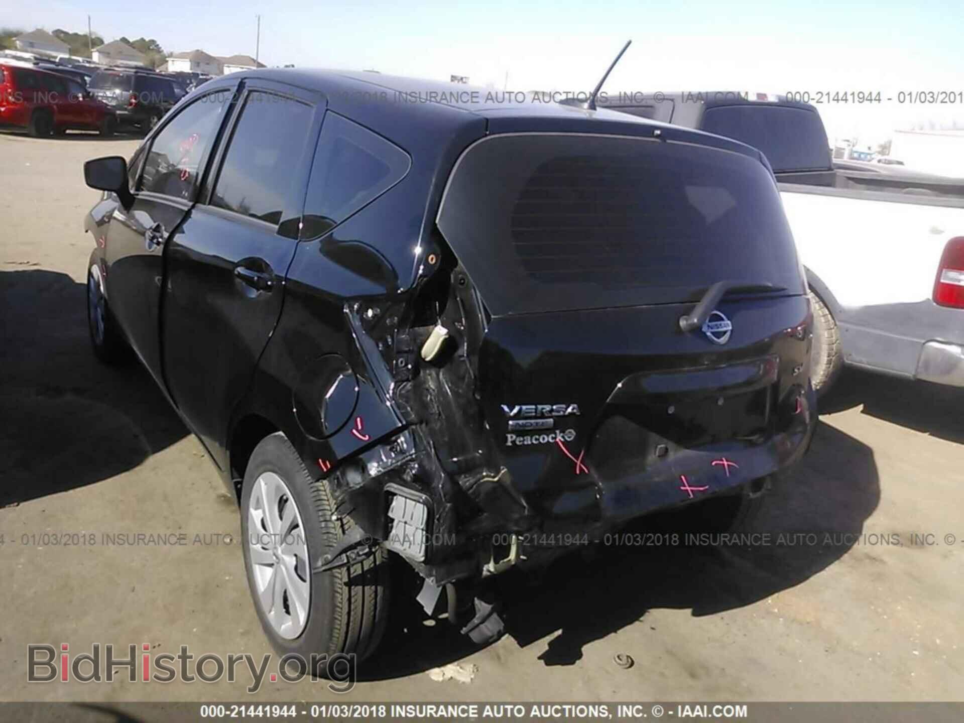 2017 Nissan Versa note - VIN: 3N1CE2CP5HL355539 - Фото 3