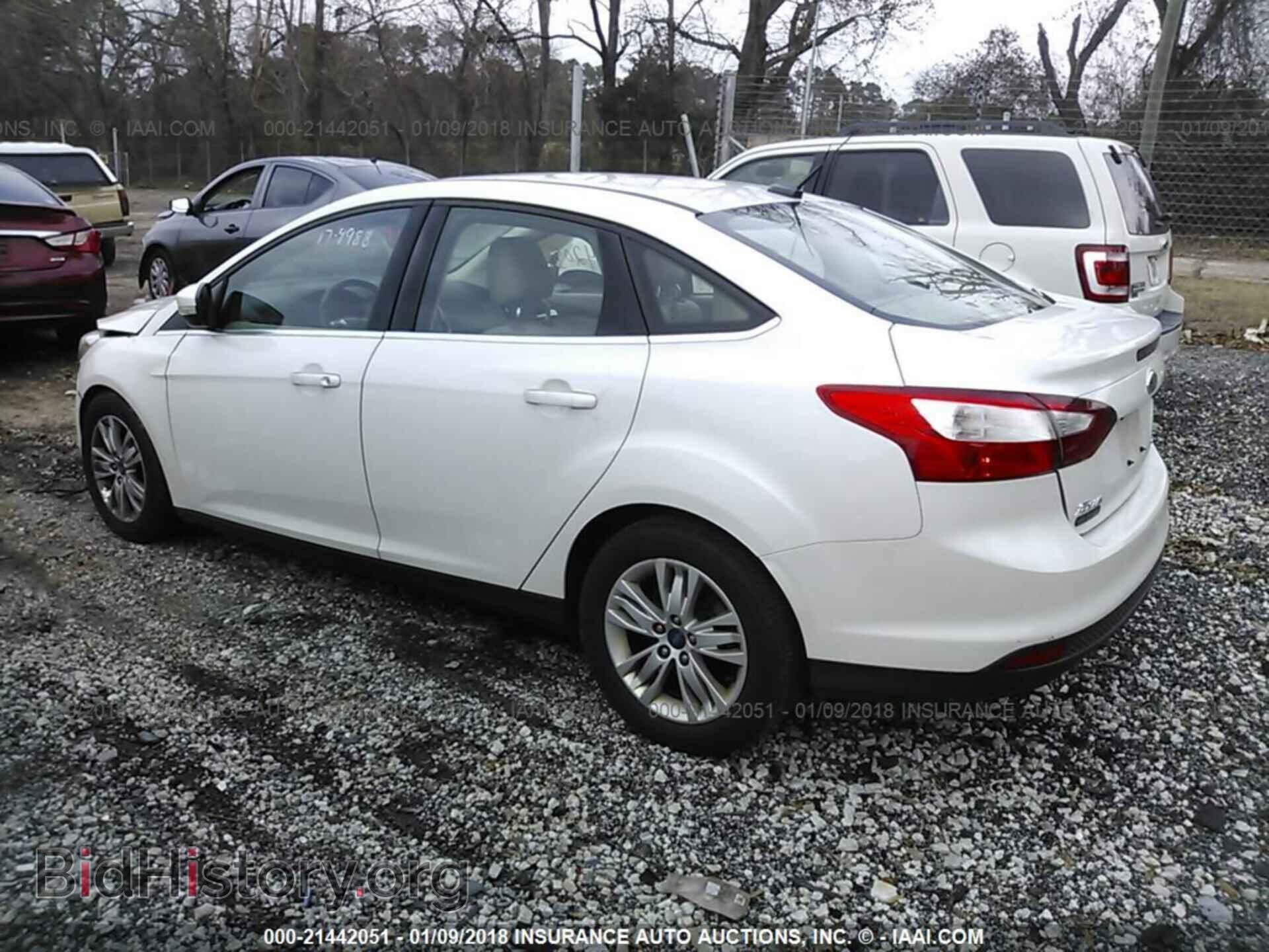 2012 Ford Focus - VIN: 1FAHP3H29CL180254 - Photo 3