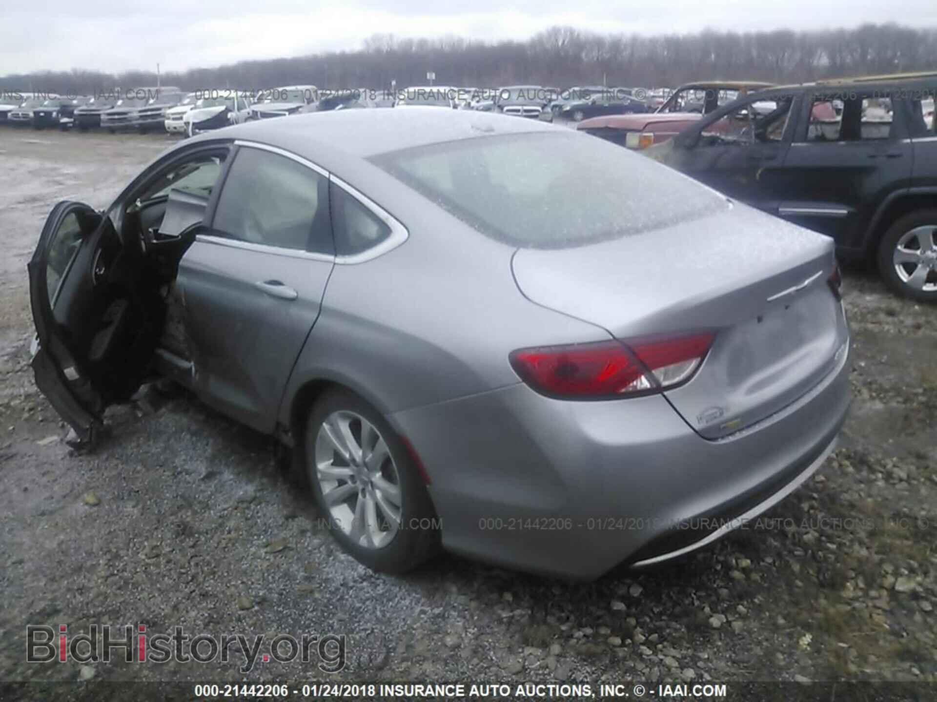 2015 Chrysler 200 - VIN: 1C3CCCAB2FN714928 - Фото 3