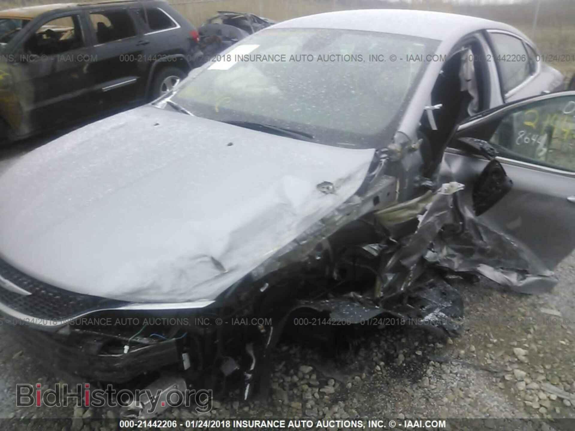 2015 Chrysler 200 - VIN: 1C3CCCAB2FN714928 - Фото 6