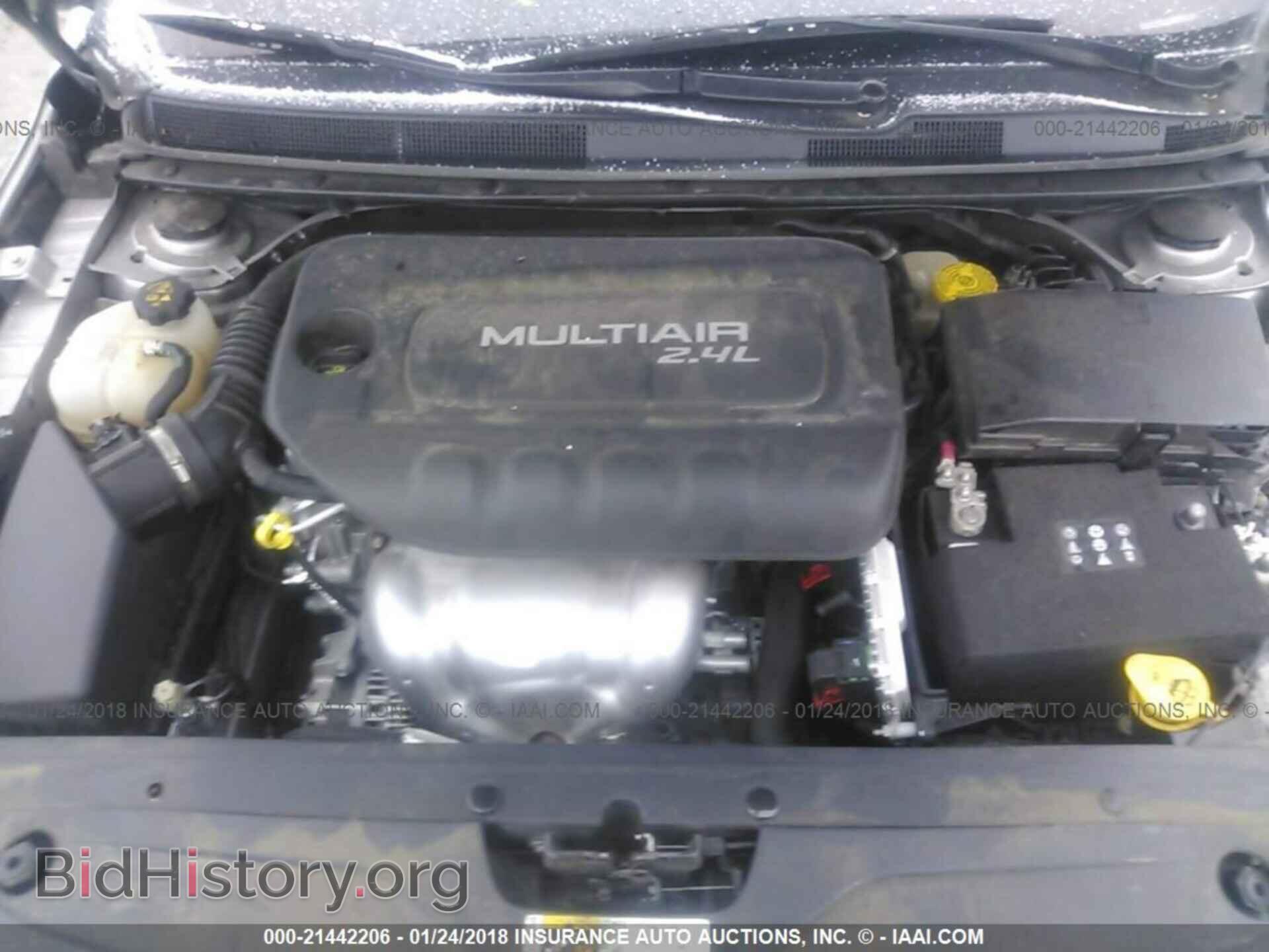 2015 Chrysler 200 - VIN: 1C3CCCAB2FN714928 - Фото 10