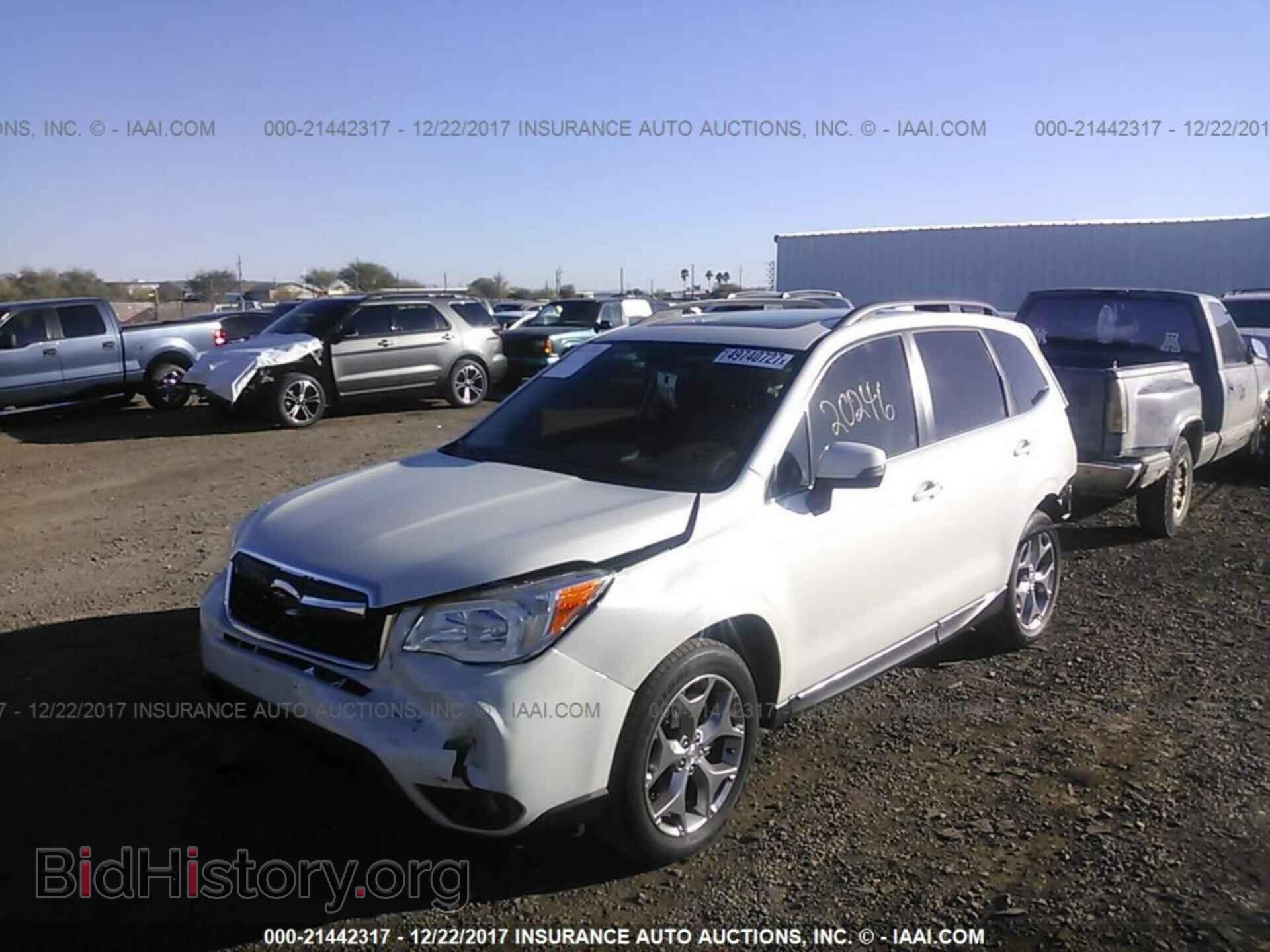 2016 Subaru Forester - VIN: JF2SJAXC9GH499065 - Фото 2