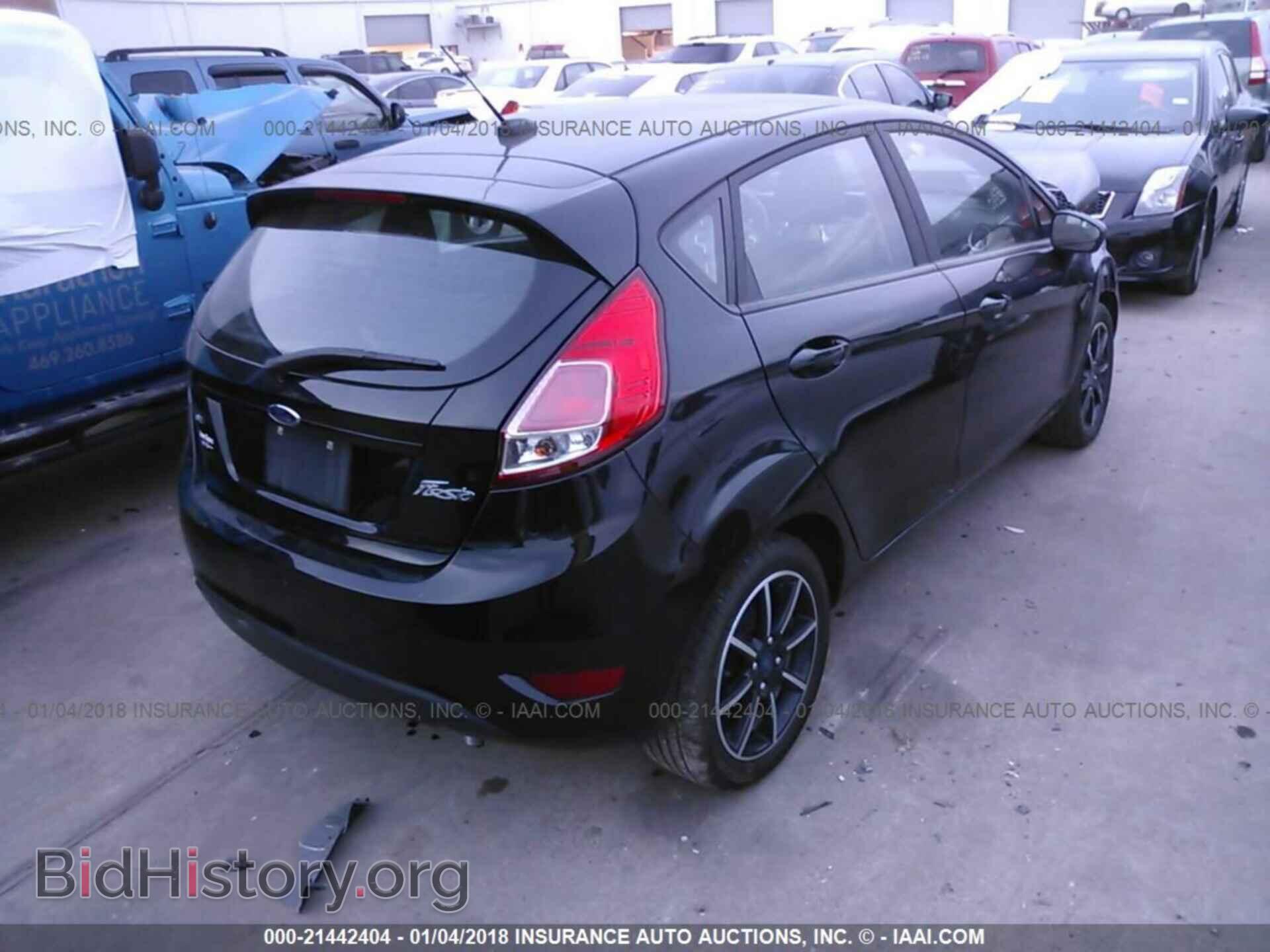 2017 Ford Fiesta - VIN: 3FADP4EJ6HM140333 - Фото 4
