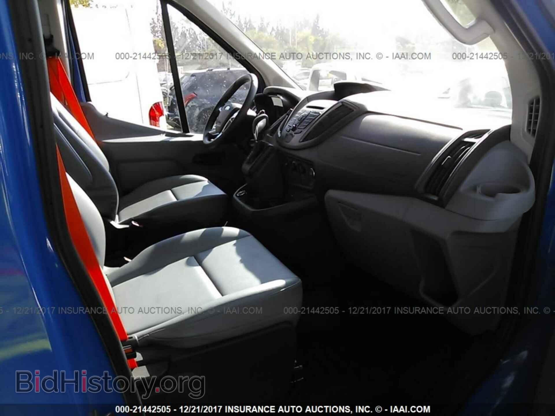 2017 Ford Transit - VIN: 1FTYR2CM3HKA32413 - Photo 5