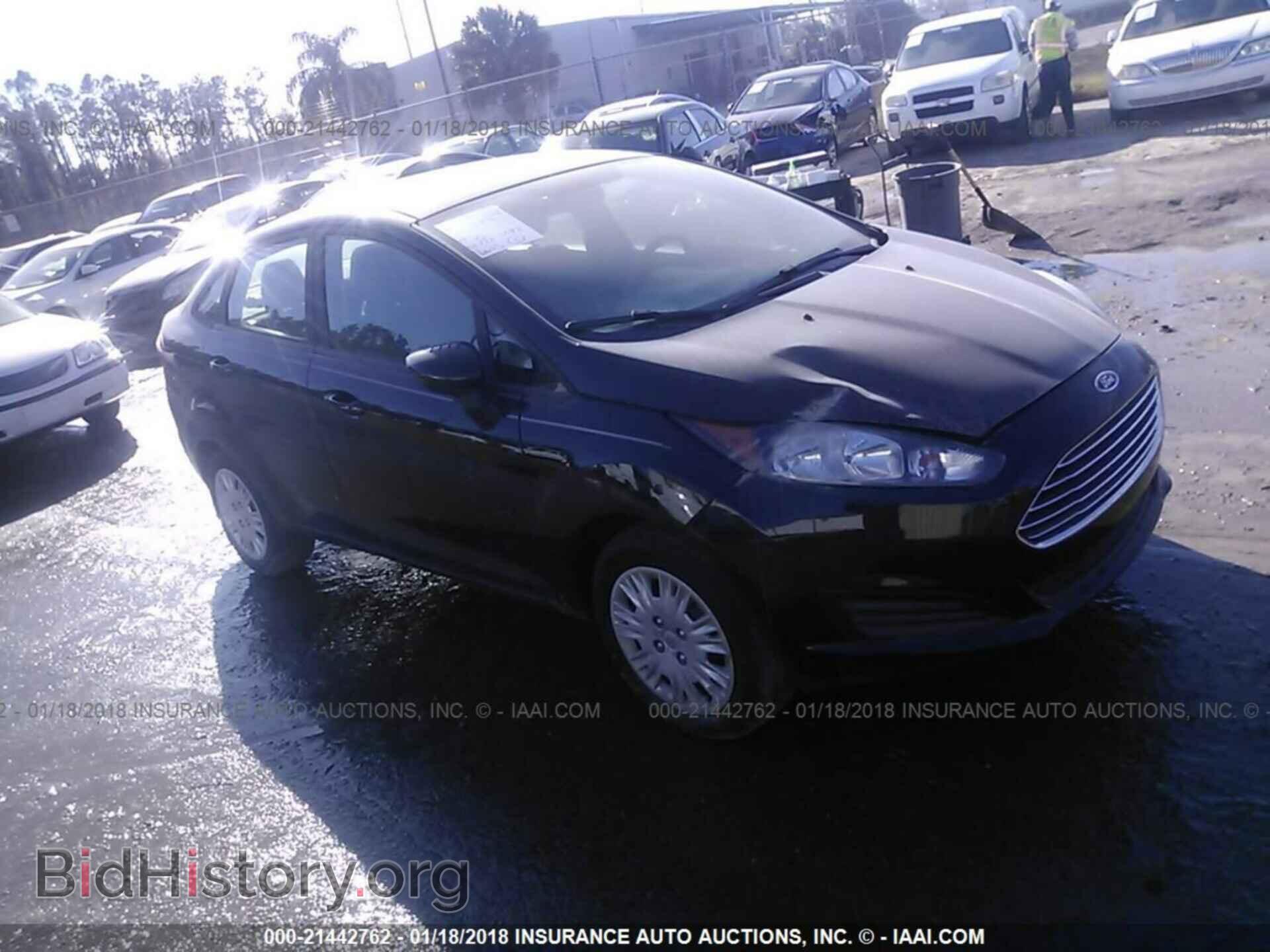 Photo 3FADP4AJ6HM121626 - Ford Fiesta 2017