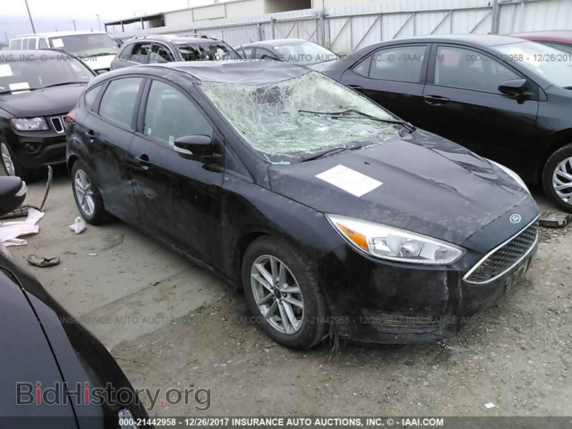 Фотография 1FADP3K27HL239526 - Ford Focus 2017