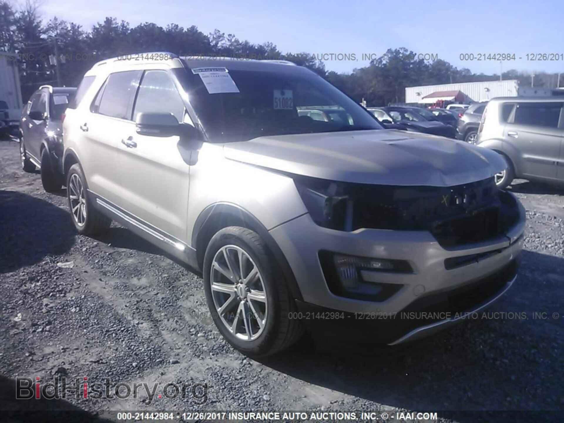 Фотография 1FM5K8F86HGB80322 - Ford Explorer 2017