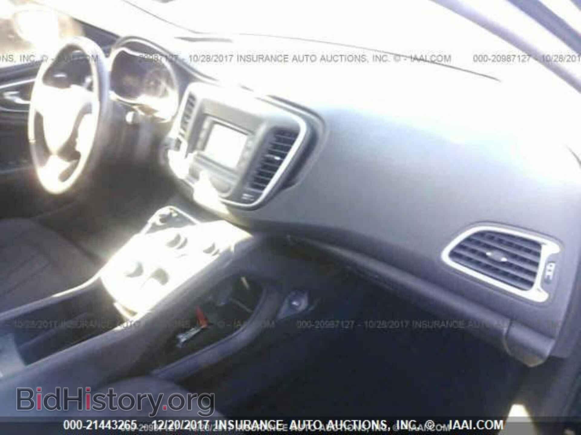2015 Chrysler 200 - VIN: 1C3CCCABXFN504058 - Photo 5