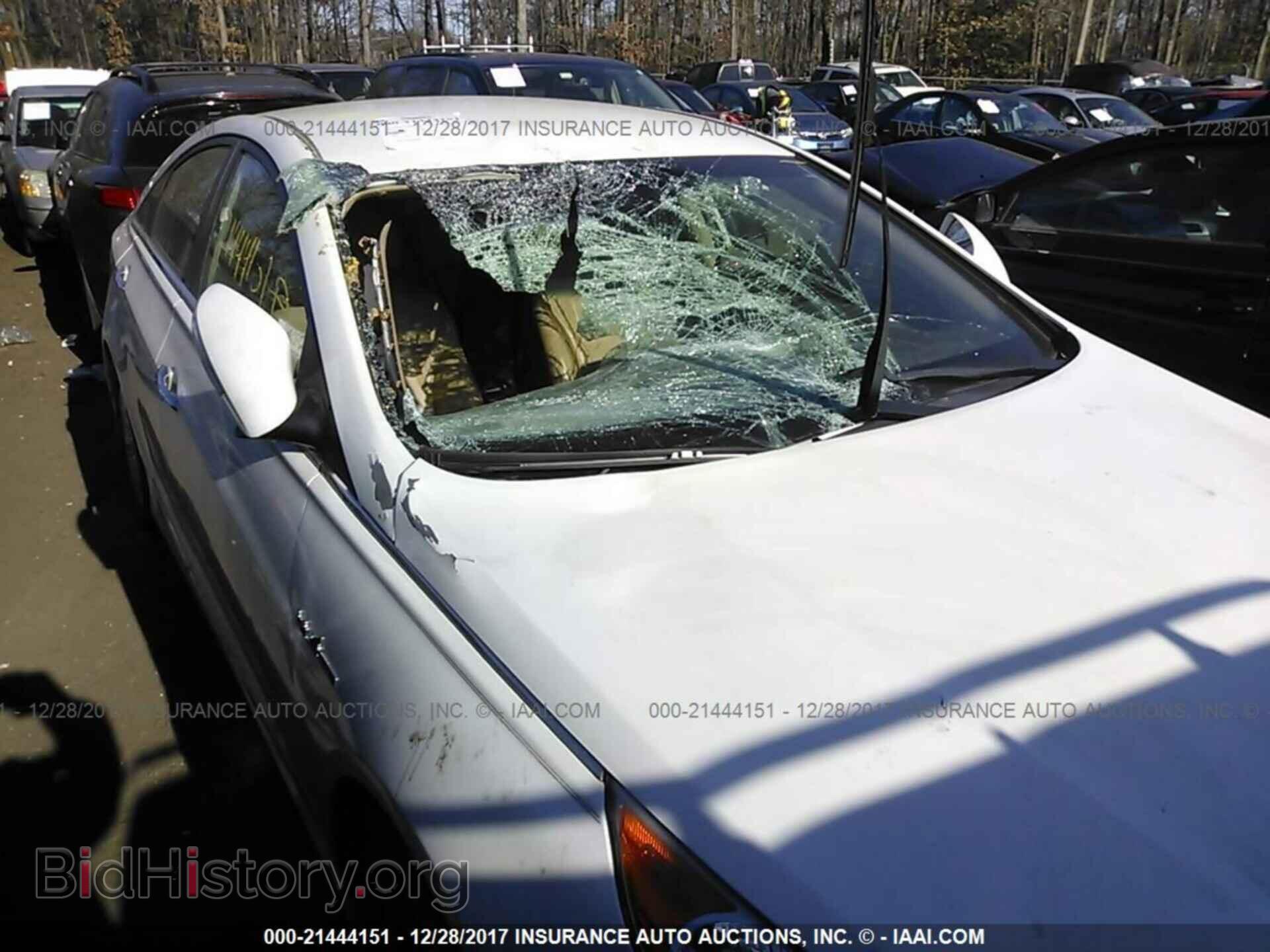 2012 Hyundai Sonata - VIN: KMHEC4A42CA054237 - Photo 6