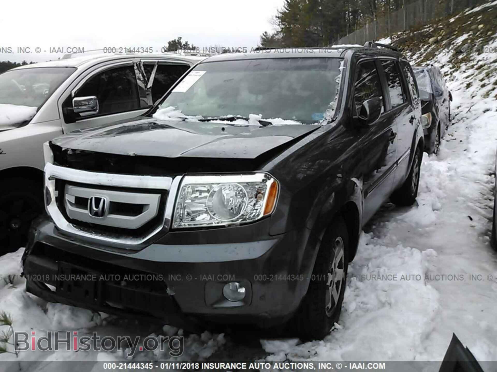 2011 Honda Pilot - VIN: 5FNYF4H96BB061269 - Фото 2