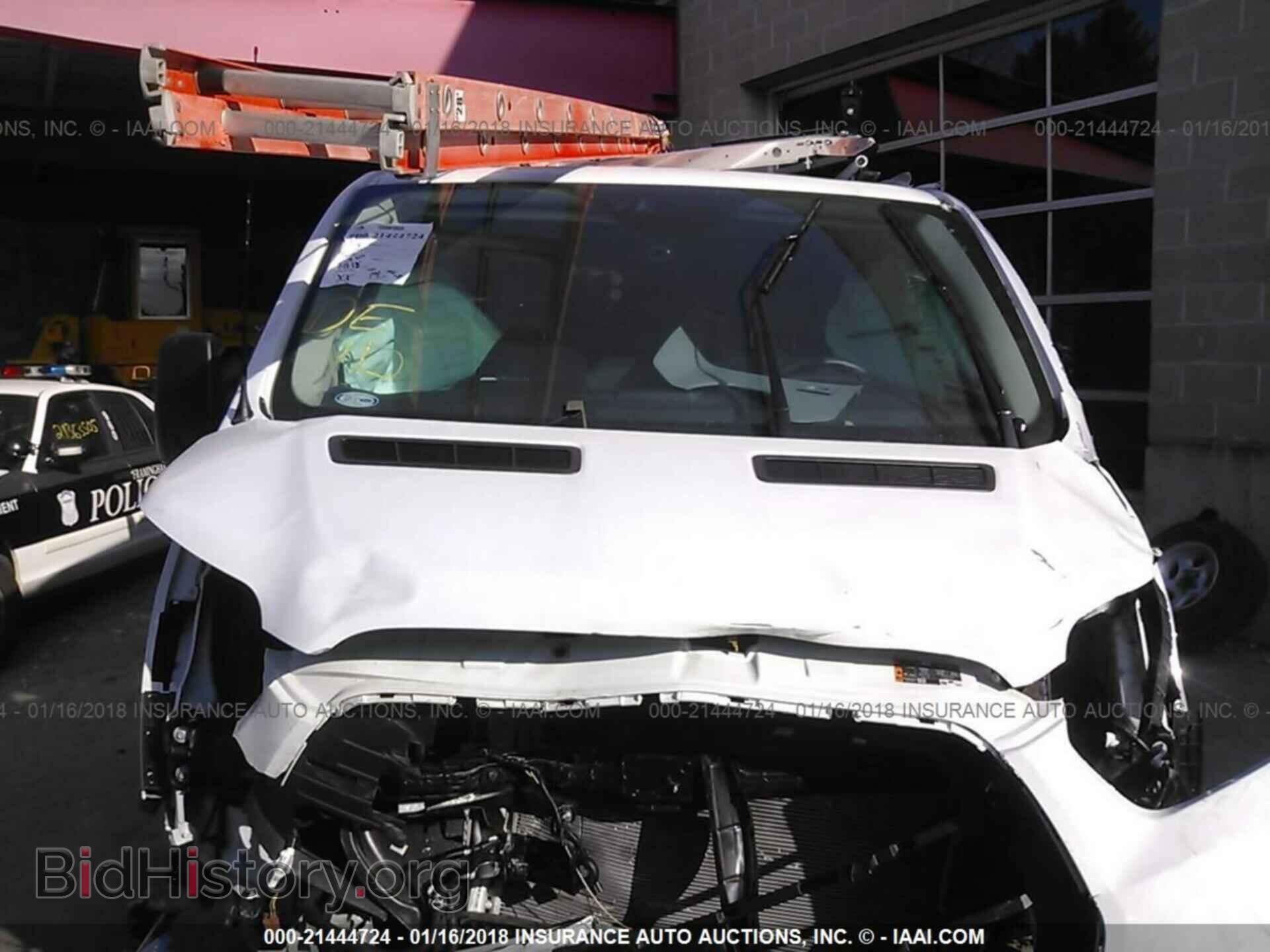 2017 Ford Transit - VIN: 1FTYR1YM5HKA91045 - Фото 6