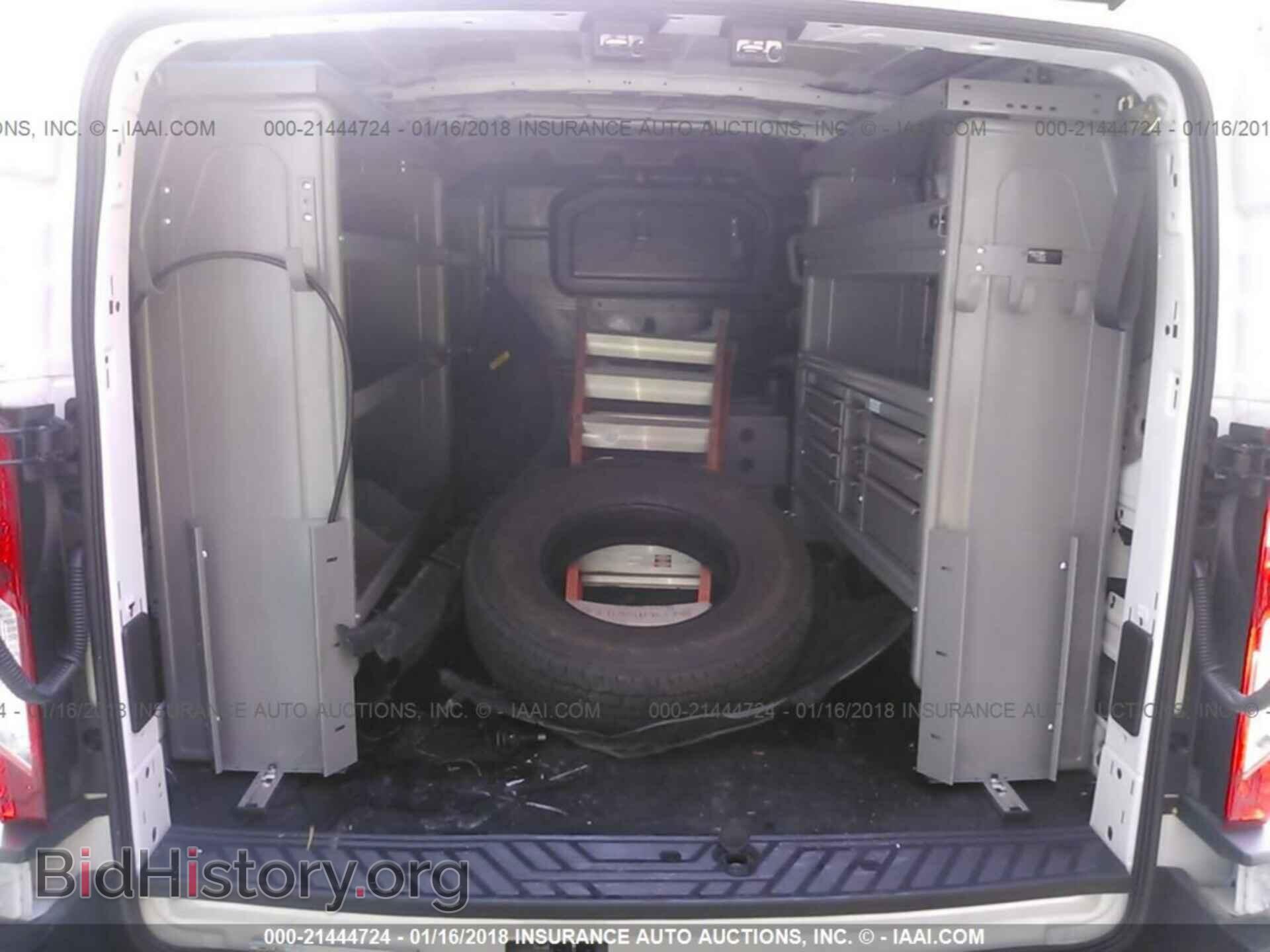 2017 Ford Transit - VIN: 1FTYR1YM5HKA91045 - Фото 8