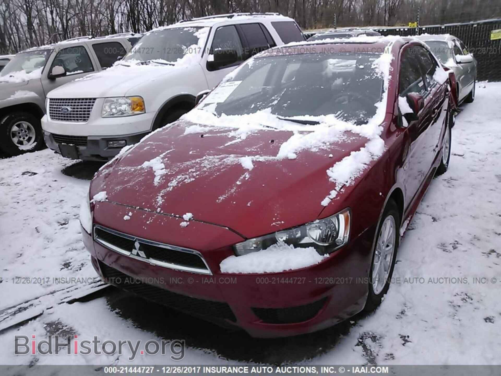 2011 Mitsubishi Lancer - VIN: JA32U2FU6BU002252 - Фото 2