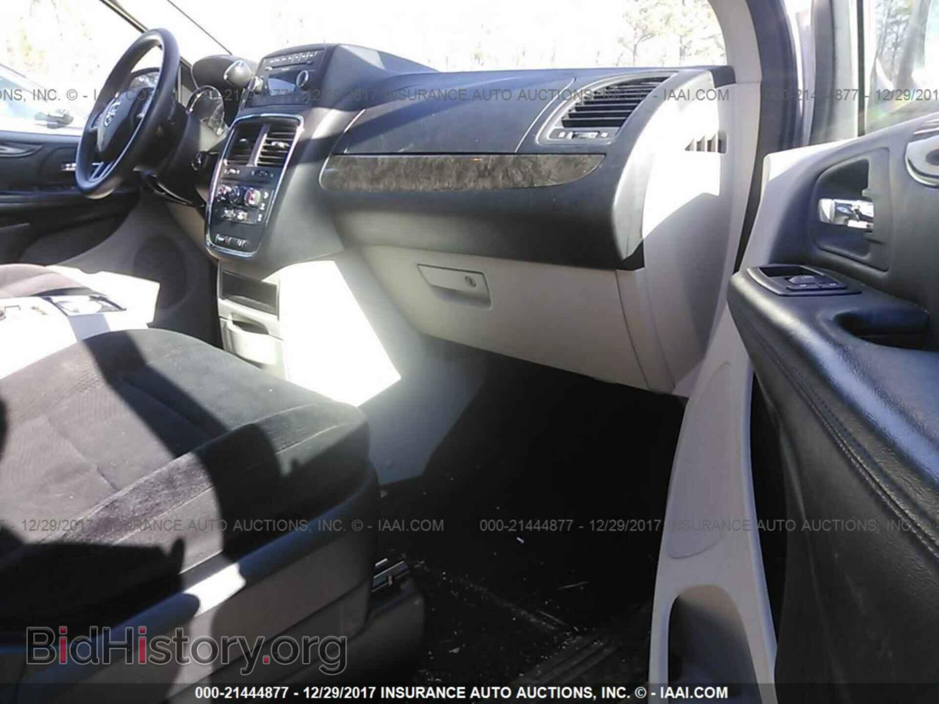 2011 Dodge Grand caravan - VIN: 2D4RN3DG3BR608592 - Фото 5