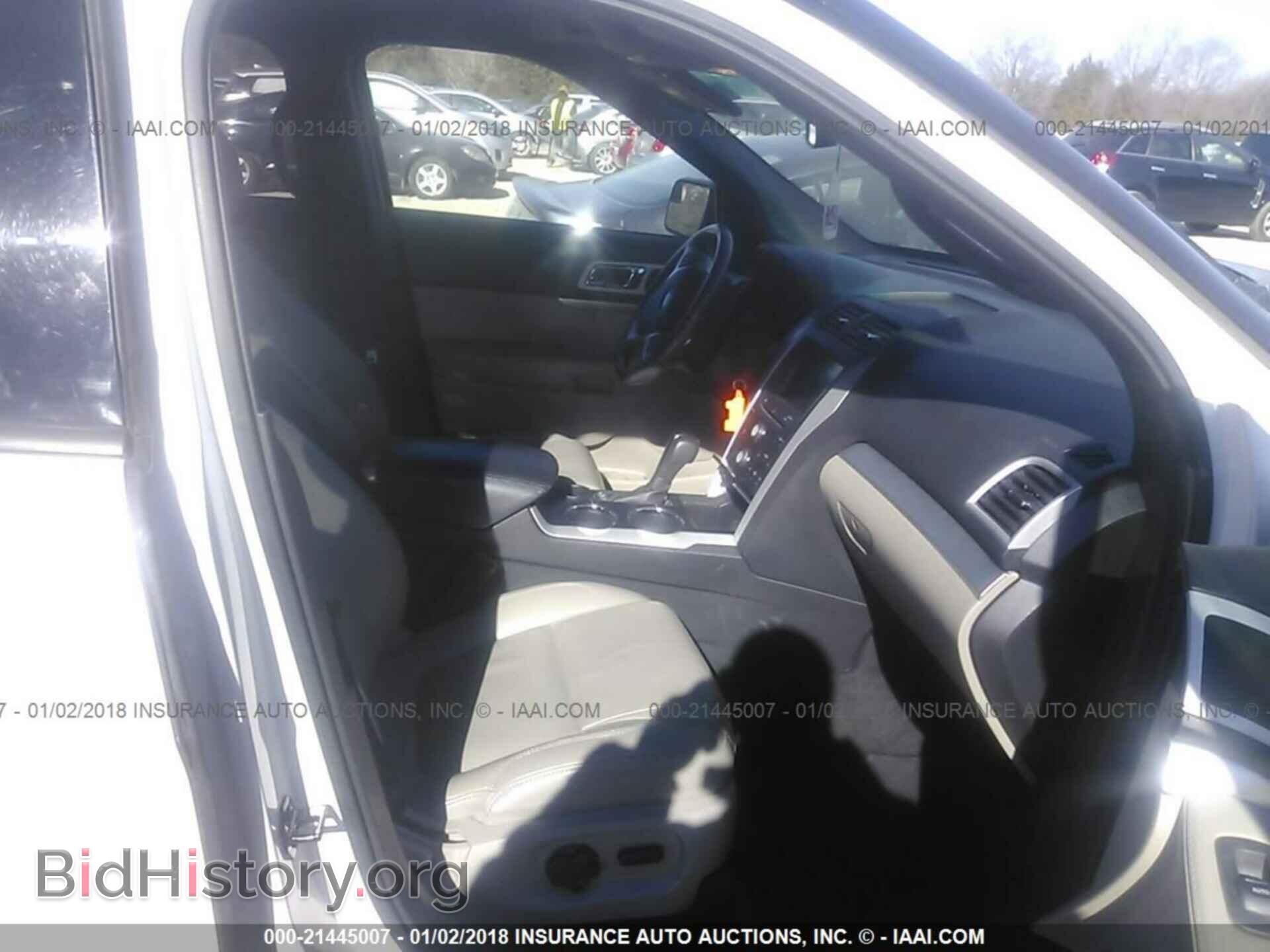 2011 Ford Explorer - VIN: 1FMHK7D81BGA41359 - Photo 5