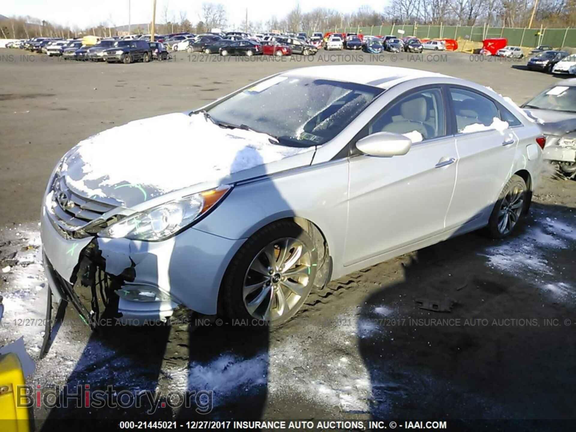 2012 Hyundai Sonata - VIN: 5NPEC4AB4CH431579 - Фото 2