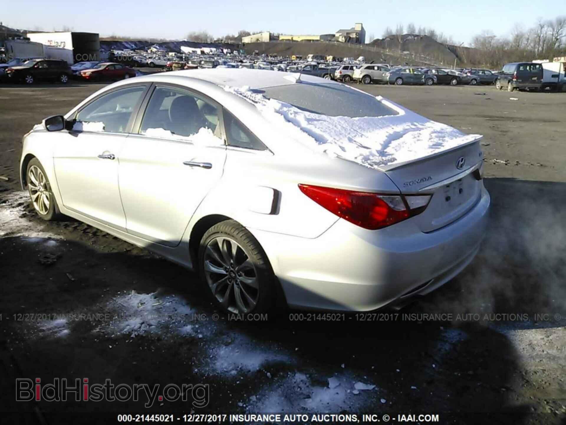 2012 Hyundai Sonata - VIN: 5NPEC4AB4CH431579 - Фото 3