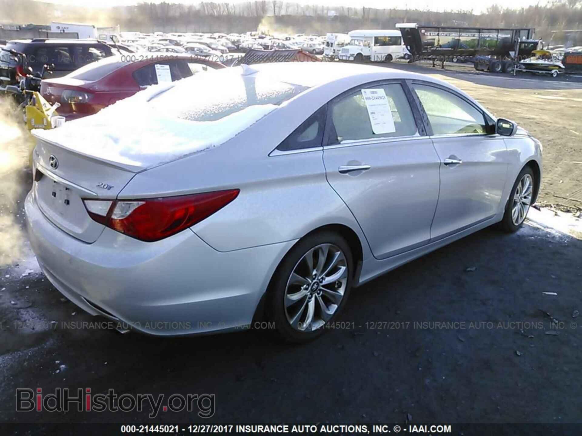 2012 Hyundai Sonata - VIN: 5NPEC4AB4CH431579 - Фото 4