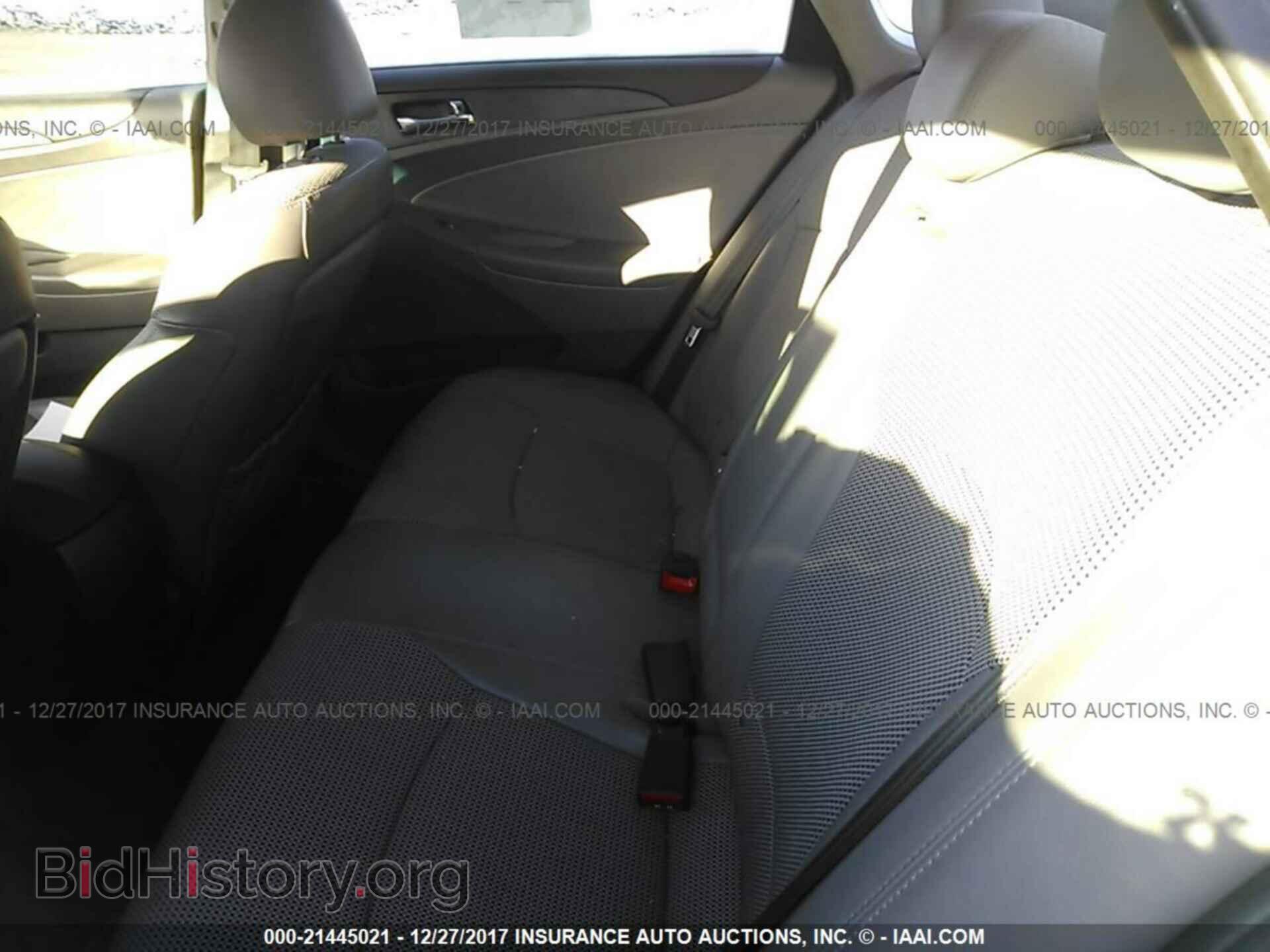 2012 Hyundai Sonata - VIN: 5NPEC4AB4CH431579 - Фото 8