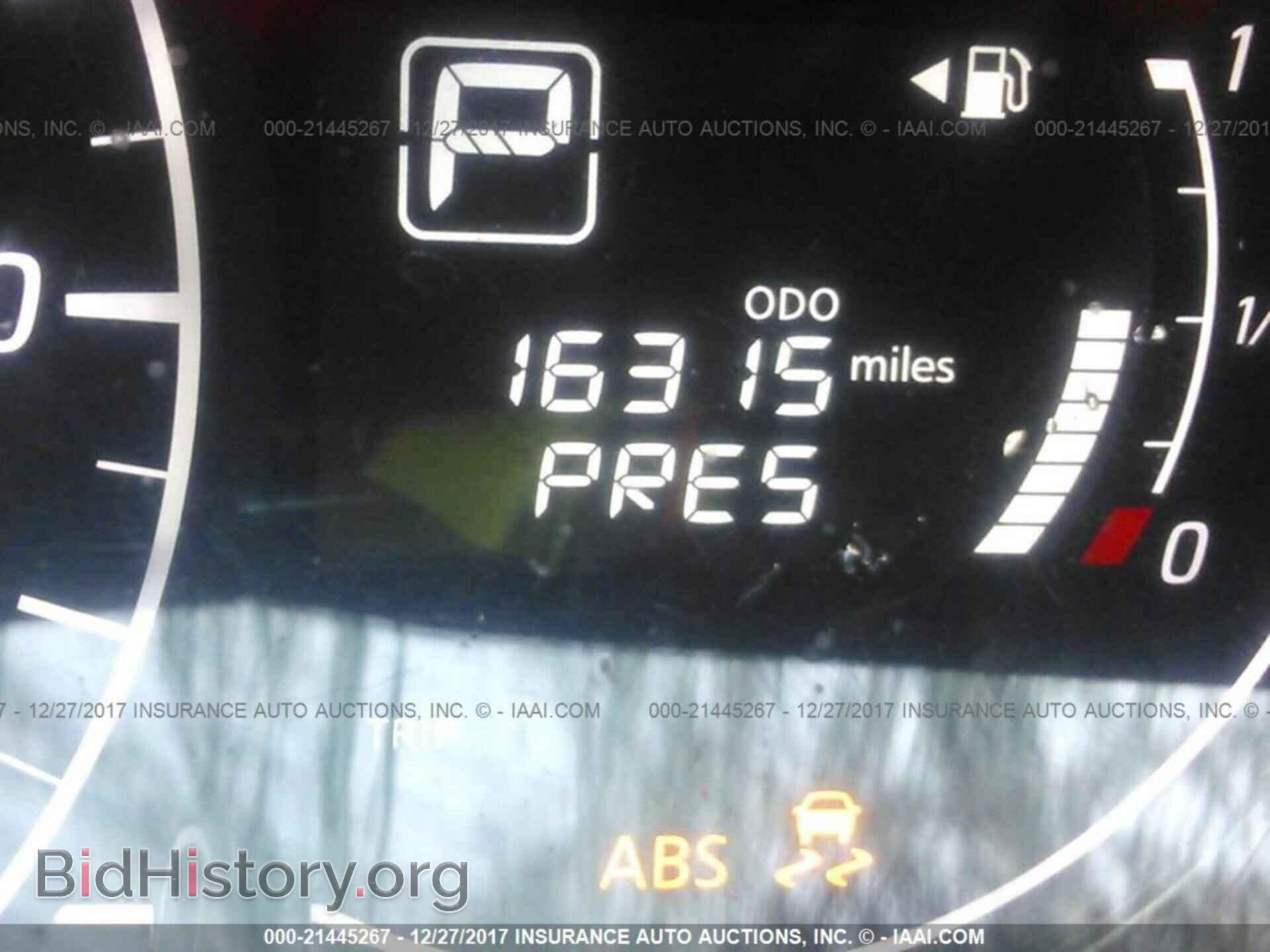 2017 Nissan Versa note - VIN: 3N1CE2CP5HL369294 - Фото 7
