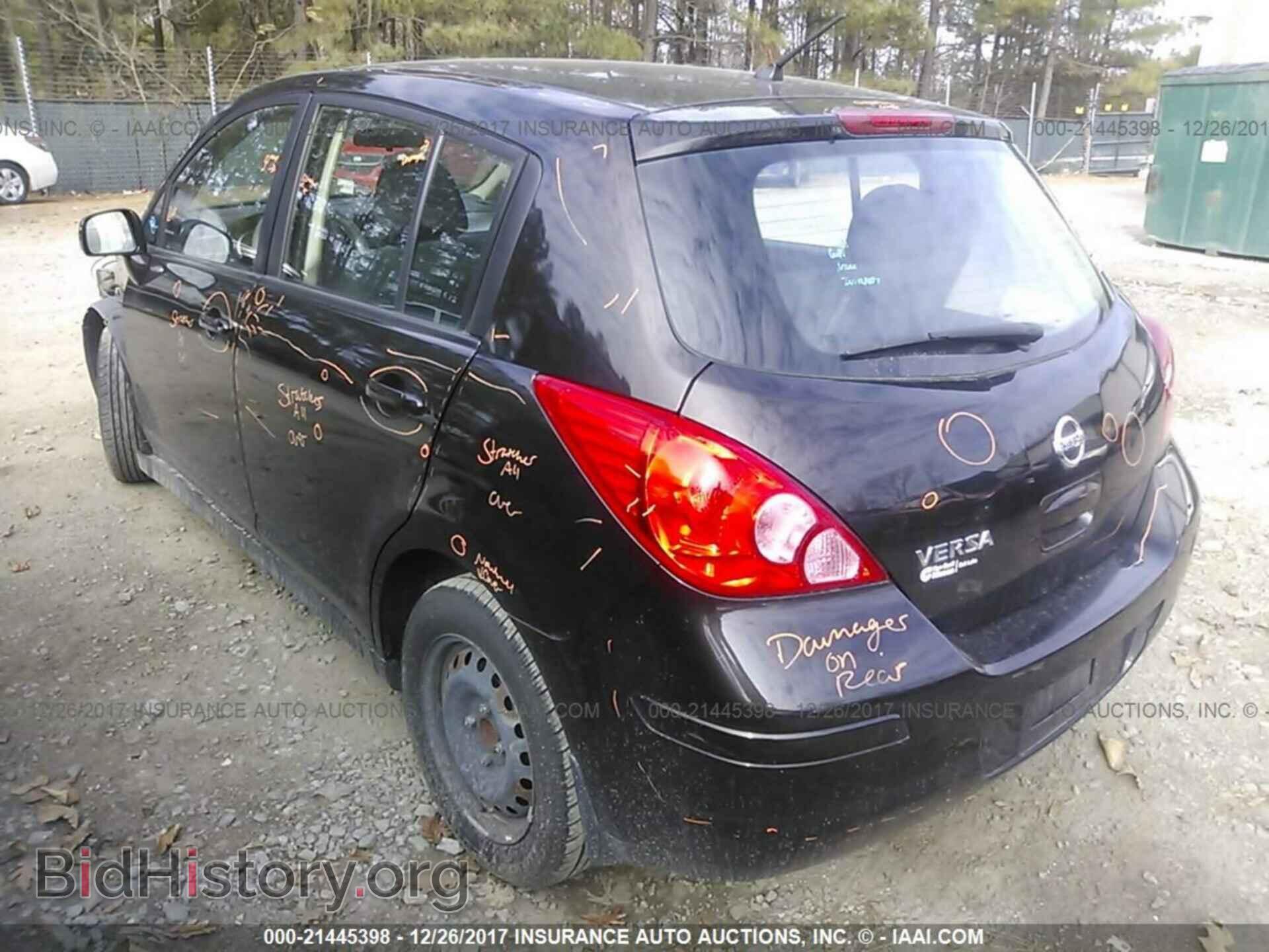 2011 Nissan Versa - VIN: 3N1BC1CP0BL388323 - Фото 3