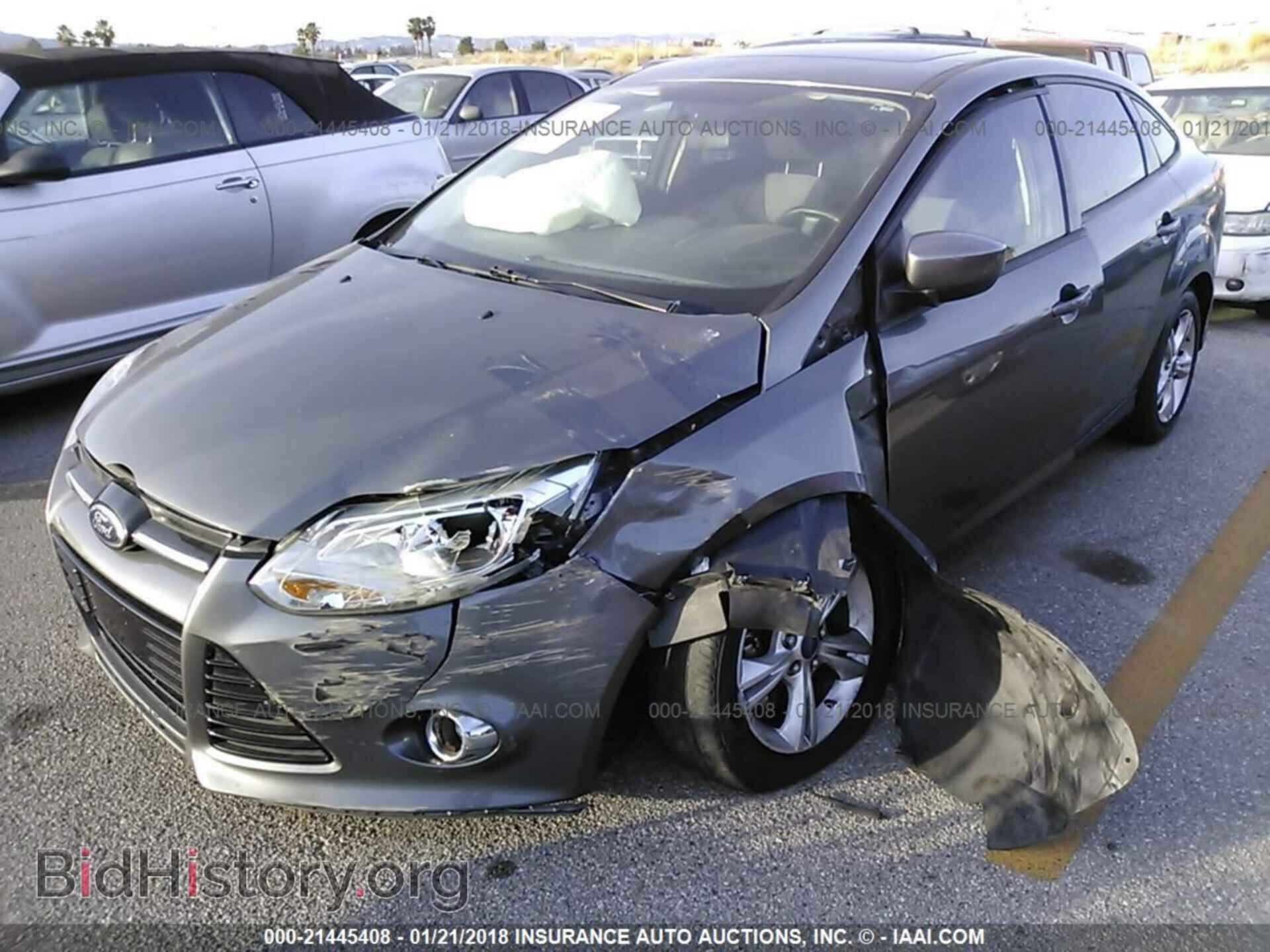 2012 Ford Focus - VIN: 1FAHP3F2XCL392065 - Photo 6